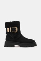 【スティーブマデン/STEVE MADDEN】のLODGE ファースエードショートブーツ 人気、トレンドファッション・服の通販 founy(ファニー) ファッション Fashion レディースファッション Fashion for Women おすすめ Recommended / Our Picks ショート Short, Short Length シンプル Simple, Minimal ジップ Zip, Zipper デニム Denim, Jeans Material ドレス Dress, One-Piece バランス Balance, Style Balance フェミニン Feminine, Girly フォルム Silhouette, Form ミドル Middle Length, Mid Height リュクス Luxury, Elegant, High-End, Chic 新作・新入荷 New Arrivals / New In |ID:prp329100004727450