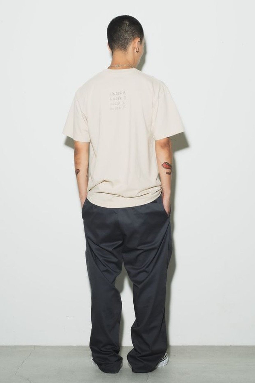 【アンダーアール/UNDER R】の【10/11 11:00販売開始】【JOE ROBERTS】【UNDER R別注】グラフィックティー(サンド) 人気、トレンドファッション・服の通販 founy(ファニー) 　ファッション　Fashion　レディースファッション　Fashion for Women　トップス・カットソー　Cut & Sew Tops　シャツ・ブラウス・オフィスカジュアル　Elegant Blouses & Button-Ups　ロングTシャツ・Tシャツ　Longline T-Shirts & Tees　カットソー・ベーシックTシャツ　Cut-and-Sewn Tops / Stretch Tees & Basics　ユニセックス　Unisex, Genderless　グラフィック　Graphic, Graphic Design　ショート　Short, Short Length　スペシャル　Special, Limited Edition　スリーブ　Sleeve, Long Sleeve / Short Sleeve　フィット　Fit, Slim Fit　フロント　Front, Front Design　プリント　Print, Printed Pattern　人気　Popular, Best Seller　別注　Limited Edition, Custom Order　新作・新入荷　New Arrivals / New In　other-7|ID: prp329100004727472 ipo3291000000034153527