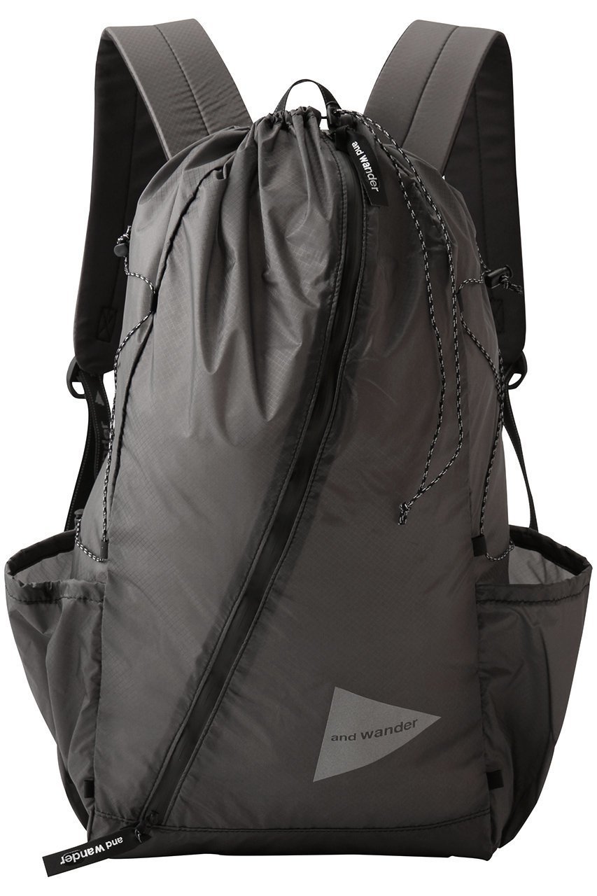 【アンドワンダー/and wander】の【UNISEX】sil デイパック インテリア・キッズ・メンズ・レディースファッション・服の通販 founy(ファニー) 　ファッション　Fashion　レディースファッション　Fashion for Women　バッグ　Bags　ユニセックス　Unisex, Genderless　デイパック　Daypack, Casual Backpack　ポケット　Pocket, Pocket Detail　リュック　Backpack, Rucksack　旅行　Travel　軽量　Lightweight, Ultra Light　グレー|ID: prp329100004727496 ipo3291000000034153735