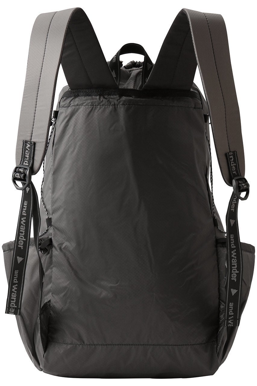 【アンドワンダー/and wander】の【UNISEX】sil デイパック 人気、トレンドファッション・服の通販 founy(ファニー) 　ファッション　Fashion　レディースファッション　Fashion for Women　スポーツウェア　Functional & Stylish Sportswear　スポーツバッグ・ジム用ポーチ・バックパック　Gym Bag / Sports Backpack / Pouch for Training　ユニセックス　Unisex, Genderless　スポーツ　Sports, Activewear　デイパック　Daypack, Casual Backpack　ポケット　Pocket, Pocket Detail　旅行　Travel　軽量　Lightweight, Ultra Light　other-3|ID: prp329100004727496 ipo3291000000036136095