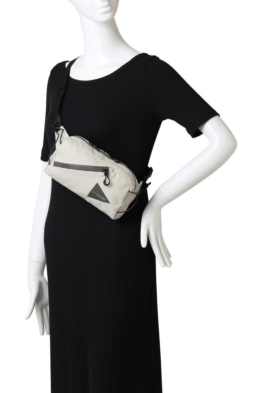 【アンドワンダー/and wander】の【UNISEX】ocean rip ウエスト バッグ 人気、トレンドファッション・服の通販 founy(ファニー) 　ファッション　Fashion　レディースファッション　Fashion for Women　バッグ　Bags　スポーツウェア　Functional & Stylish Sportswear　スポーツバッグ・ジム用ポーチ・バックパック　Gym Bag / Sports Backpack / Pouch for Training　ユニセックス　Unisex, Genderless　コンパクト　Compact, Small Size　スポーツ　Sports, Activewear　フロント　Front, Front Design　ポケット　Pocket, Pocket Detail　リップ　Lip, Lip Motif　軽量　Lightweight, Ultra Light　other-2|ID: prp329100004727497 ipo3291000000035779929