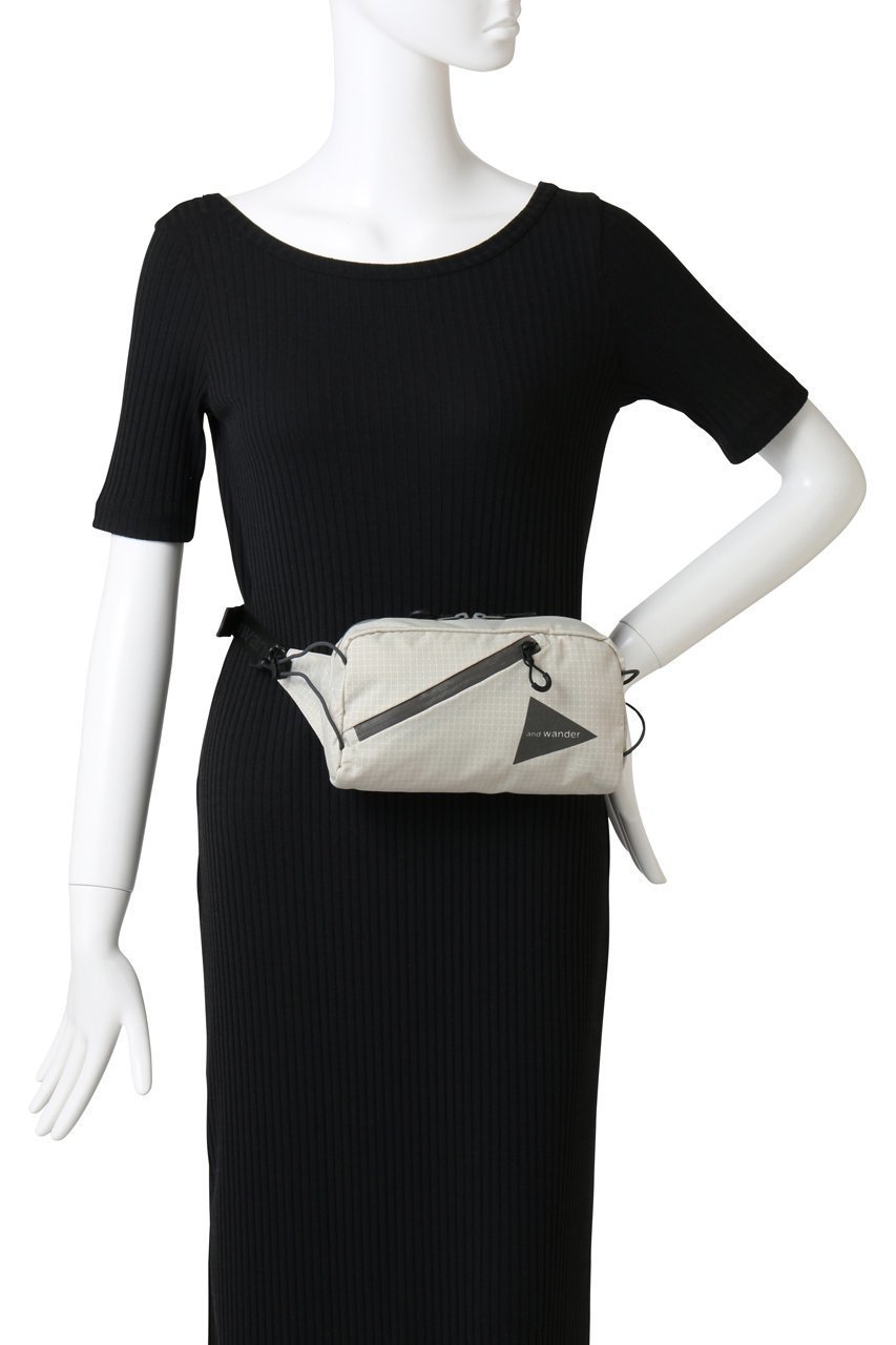 【アンドワンダー/and wander】の【UNISEX】ocean rip ウエスト バッグ 人気、トレンドファッション・服の通販 founy(ファニー) 　ファッション　Fashion　レディースファッション　Fashion for Women　バッグ　Bags　スポーツウェア　Functional & Stylish Sportswear　スポーツバッグ・ジム用ポーチ・バックパック　Gym Bag / Sports Backpack / Pouch for Training　ユニセックス　Unisex, Genderless　コンパクト　Compact, Small Size　スポーツ　Sports, Activewear　フロント　Front, Front Design　ポケット　Pocket, Pocket Detail　リップ　Lip, Lip Motif　軽量　Lightweight, Ultra Light　other-6|ID: prp329100004727497 ipo3291000000035779933