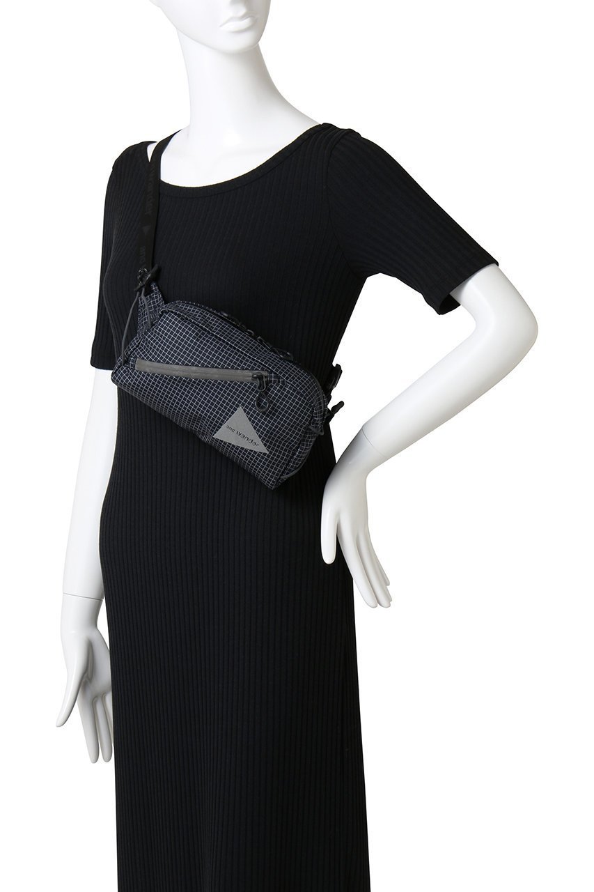 【アンドワンダー/and wander】の【UNISEX】ocean rip ウエスト バッグ 人気、トレンドファッション・服の通販 founy(ファニー) 　ファッション　Fashion　レディースファッション　Fashion for Women　バッグ　Bags　スポーツウェア　Functional & Stylish Sportswear　スポーツバッグ・ジム用ポーチ・バックパック　Gym Bag / Sports Backpack / Pouch for Training　ユニセックス　Unisex, Genderless　コンパクト　Compact, Small Size　スポーツ　Sports, Activewear　フロント　Front, Front Design　ポケット　Pocket, Pocket Detail　リップ　Lip, Lip Motif　軽量　Lightweight, Ultra Light　other-2|ID: prp329100004727497 ipo3291000000036243162