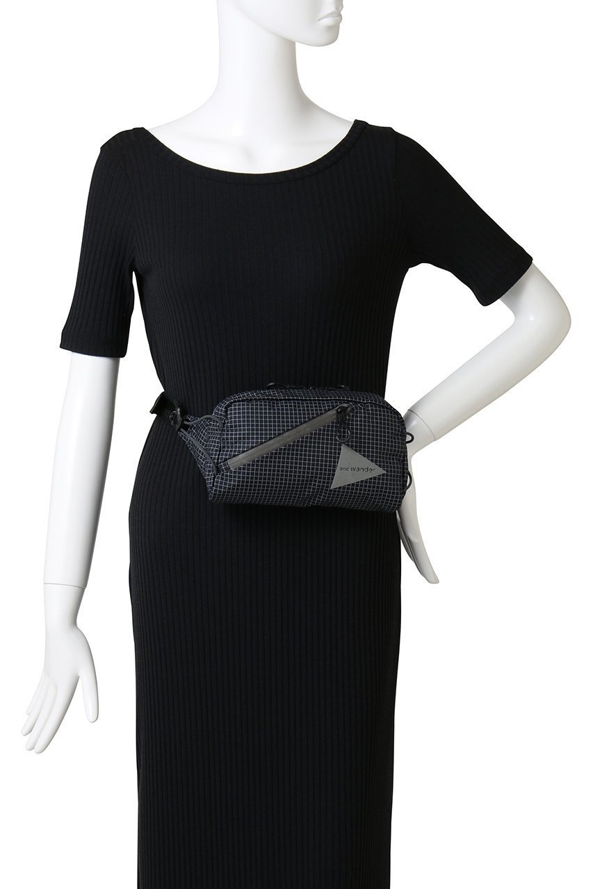 【アンドワンダー/and wander】の【UNISEX】ocean rip ウエスト バッグ 人気、トレンドファッション・服の通販 founy(ファニー) 　ファッション　Fashion　レディースファッション　Fashion for Women　バッグ　Bags　スポーツウェア　Functional & Stylish Sportswear　スポーツバッグ・ジム用ポーチ・バックパック　Gym Bag / Sports Backpack / Pouch for Training　ユニセックス　Unisex, Genderless　コンパクト　Compact, Small Size　スポーツ　Sports, Activewear　フロント　Front, Front Design　ポケット　Pocket, Pocket Detail　リップ　Lip, Lip Motif　軽量　Lightweight, Ultra Light　other-6|ID: prp329100004727497 ipo3291000000036243171