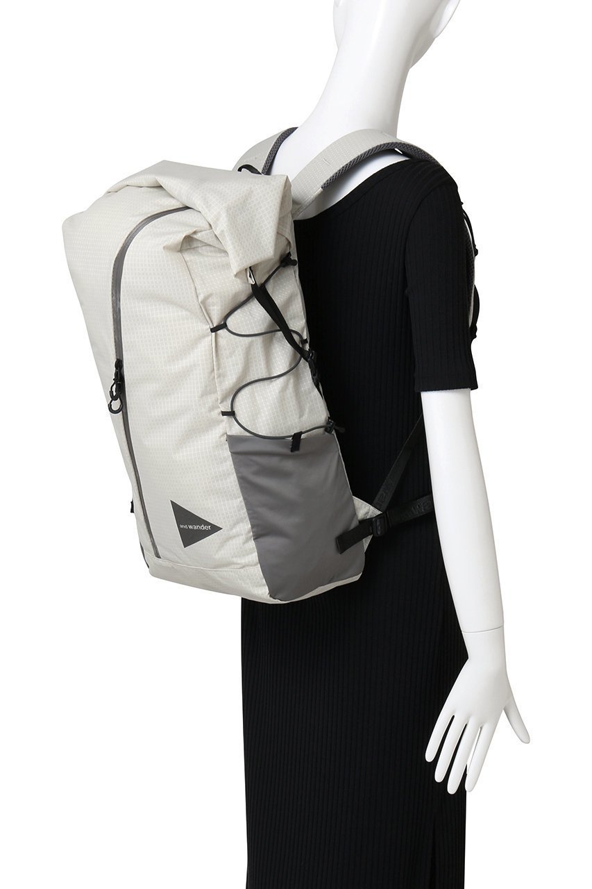 【アンドワンダー/and wander】の【UNISEX】ocean rip 25L バックパック 人気、トレンドファッション・服の通販 founy(ファニー) 　ファッション　Fashion　レディースファッション　Fashion for Women　バッグ　Bags　スポーツウェア　Functional & Stylish Sportswear　スポーツバッグ・ジム用ポーチ・バックパック　Gym Bag / Sports Backpack / Pouch for Training　ユニセックス　Unisex, Genderless　スタイリッシュ　Stylish, Fashionable　スポーツ　Sports, Activewear　軽量　Lightweight, Ultra Light　other-2|ID: prp329100004727498 ipo3291000000036243179