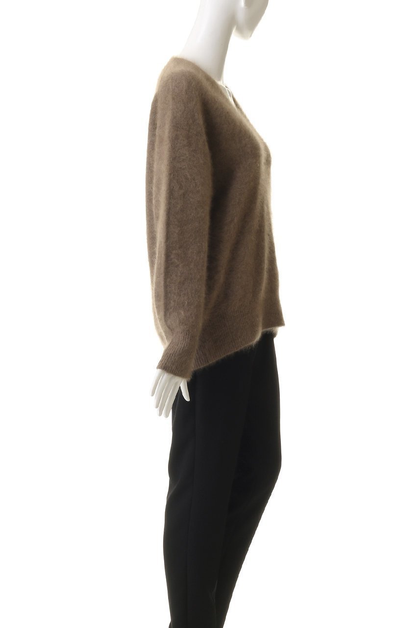 【マルティニーク/martinique】の【l heritage martinique】Vネックプルオーバー 人気、トレンドファッション・服の通販 founy(ファニー) 　ファッション　Fashion　レディースファッション　Fashion for Women　トップス・カットソー　Cut & Sew Tops　ニット　Knit Tops & Sweaters　カジュアルプルオーバー・ニットトップス　Pullovers & Knit Tops / Casual Pullovers　Vネックトップス　V-Neck Tops / V-Cut Neckline Shirts　エレガント 上品　Elegant　デコルテ　Décolleté, Neckline　トレンド　Trend, Trending Now　other-3|ID: prp329100004727503 ipo3291000000036056124