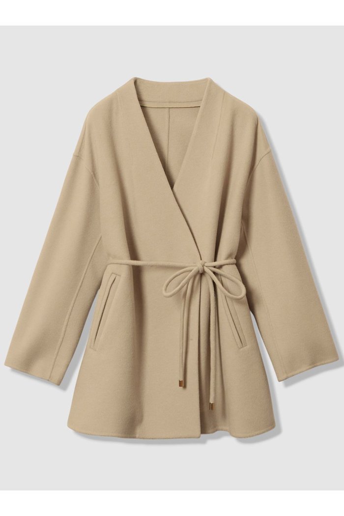 【アルアバイル/allureville】のカシミヤ混リバーミドルラップコート インテリア・キッズ・メンズ・レディースファッション・服の通販 founy(ファニー) https://founy.com/ ファッション Fashion レディースファッション Fashion for Women アウター Coat / Outerwear Collection コート・ロングコート・ピーコート Long Coats, Peacoats & More おすすめ Recommended / Our Picks ショート Short, Short Length フェミニン Feminine, Girly フロント Front, Front Design ブラウジング Blouson Silhouette, Cinched Waist ポケット Pocket, Pocket Detail ミドル Middle Length, Mid Height エレガント 上品 Elegant 再入荷 Restock / Back in Stock |ID: prp329100004727530 ipo3291000000034695699