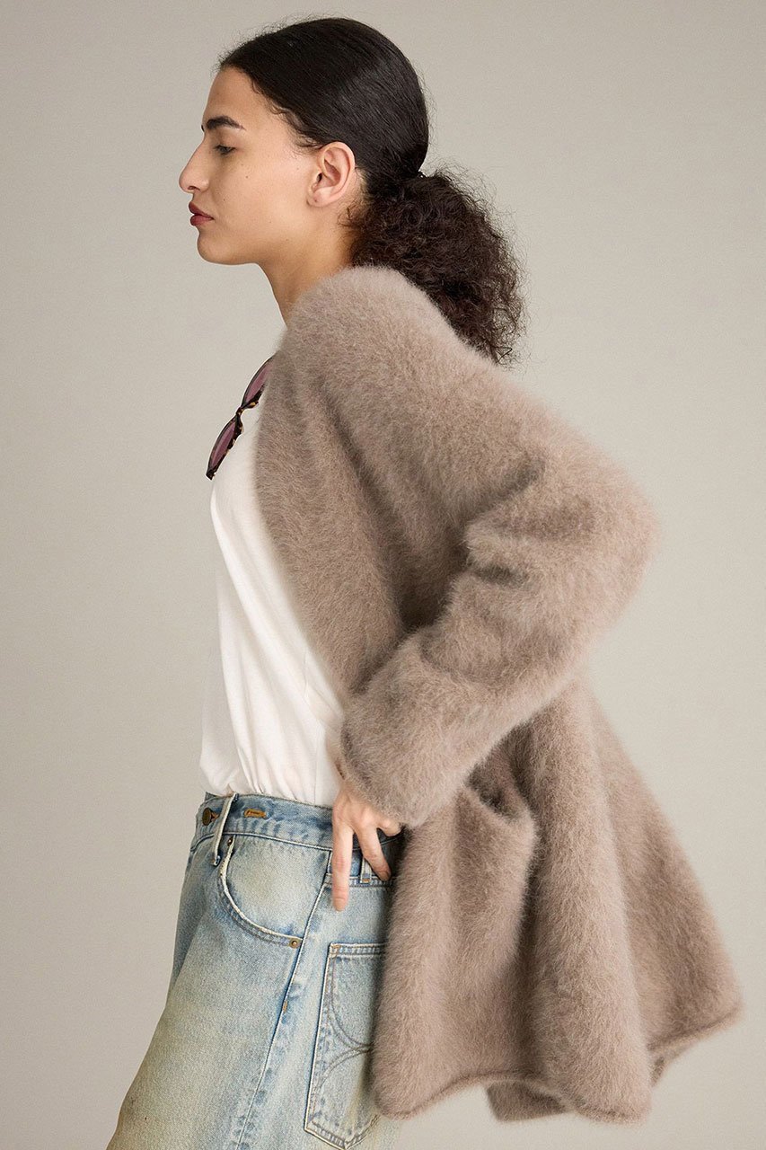 【ブリル/BRILL】のFOXカシミヤカーディガン 人気、トレンドファッション・服の通販 founy(ファニー) 　ファッション　Fashion　レディースファッション　Fashion for Women　トップス・カットソー　Cut & Sew Tops　ニット　Knit Tops & Sweaters　カーディガン・羽織り　Layered Style Cardigans　おすすめ　Recommended / Our Picks　カーディガン　Cardigan, Knitwear　バランス　Balance, Style Balance　フォックス　Fox, Fox Fur　ボトム　Bottoms, Lower Wear　ミドル　Middle Length, Mid Height　リュクス　Luxury, Elegant, High-End, Chic　冬　Winter / This Winter　羽織　Haori, Light Jacket　other-5|ID: prp329100004727537 ipo3291000000036056131