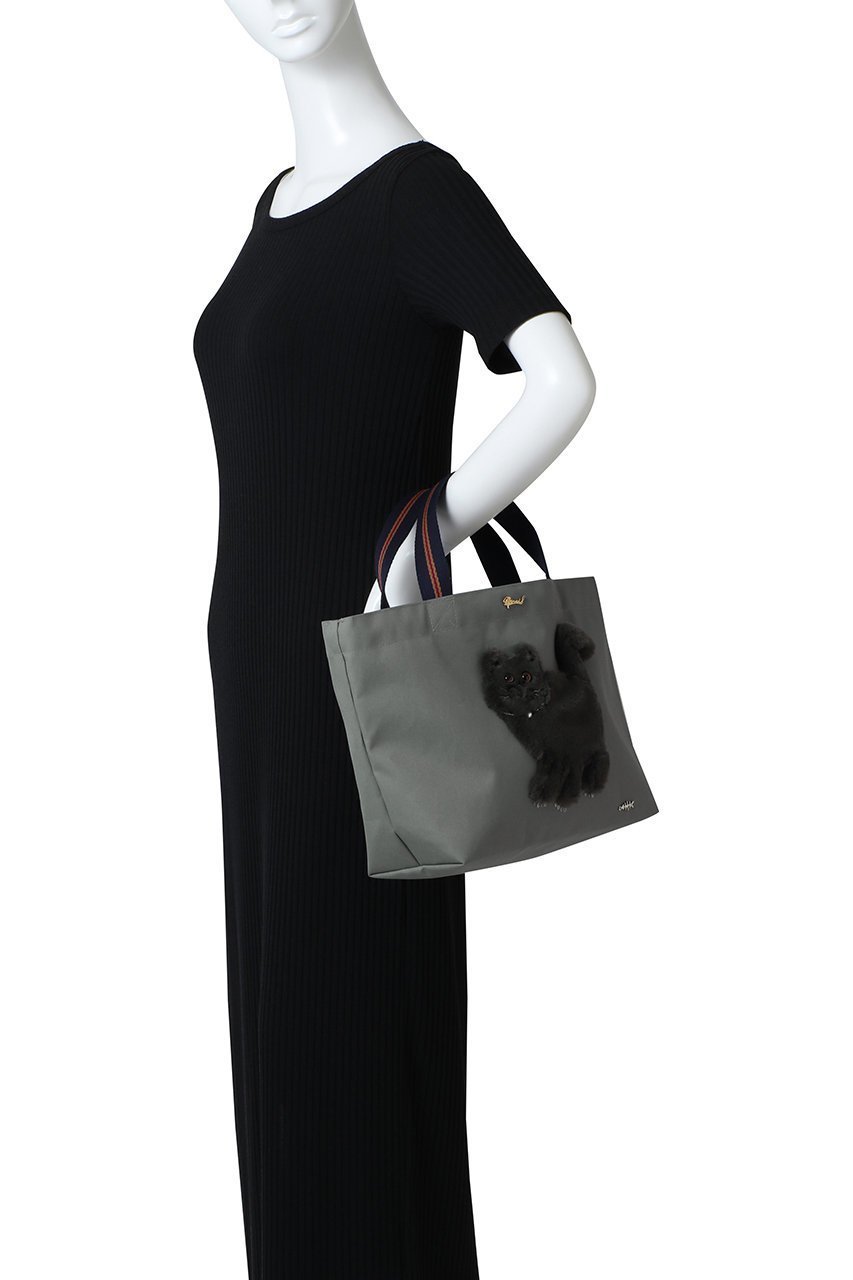 【ミュベール/MUVEIL】の【ELLE SHOP 限定】アニマルトートバッグ 人気、トレンドファッション・服の通販 founy(ファニー) 　ファッション　Fashion　レディースファッション　Fashion for Women　バッグ　Bags　アイビー　Ivy Pattern　クラシカル　Classical, Vintage-Inspired　チャーム　Charm, Pendant　ネコ　Cat, Feline Motif　パール　Pearl, Pearl Accent　フレンチ　French, French Style　プレート　Plate, Dish　エレガント 上品　Elegant　新作・新入荷　New Arrivals / New In　軽量　Lightweight, Ultra Light　雑誌　Magazine, Fashion Magazine　other-2|ID: prp329100004729539 ipo3291000000034166690