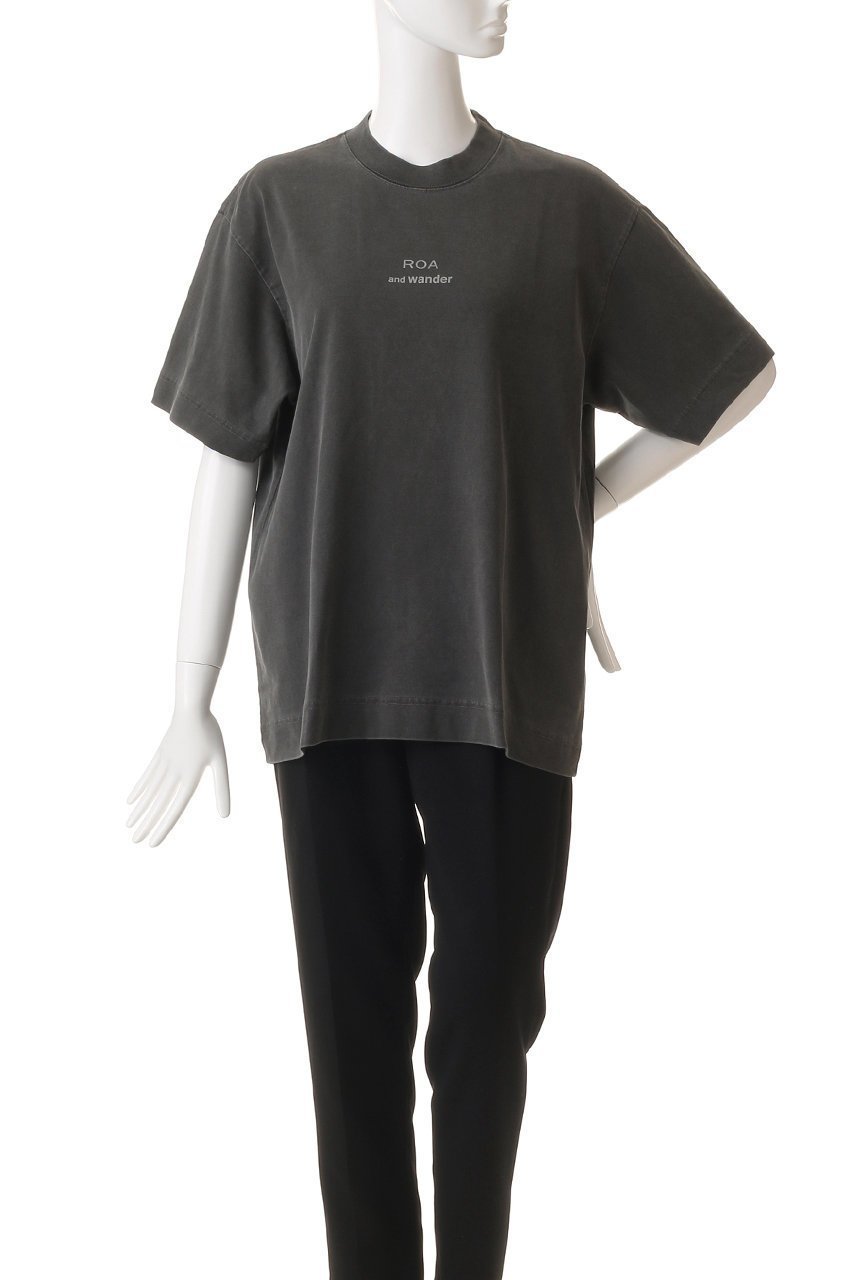 【アンドワンダー/and wander】の【UNISEX】ROA ガーメント ダイ プリンテッド Tシャツ 人気、トレンドファッション・服の通販 founy(ファニー) 　ファッション　Fashion　レディースファッション　Fashion for Women　トップス・カットソー　Cut & Sew Tops　シャツ・ブラウス・オフィスカジュアル　Elegant Blouses & Button-Ups　ロングTシャツ・Tシャツ　Longline T-Shirts & Tees　カットソー・ベーシックTシャツ　Cut-and-Sewn Tops / Stretch Tees & Basics　ユニセックス　Unisex, Genderless　ショート　Short, Short Length　シンプル　Simple, Minimal　スリーブ　Sleeve, Long Sleeve / Short Sleeve　新作・新入荷　New Arrivals / New In　other-2|ID: prp329100004729600 ipo3291000000034166954