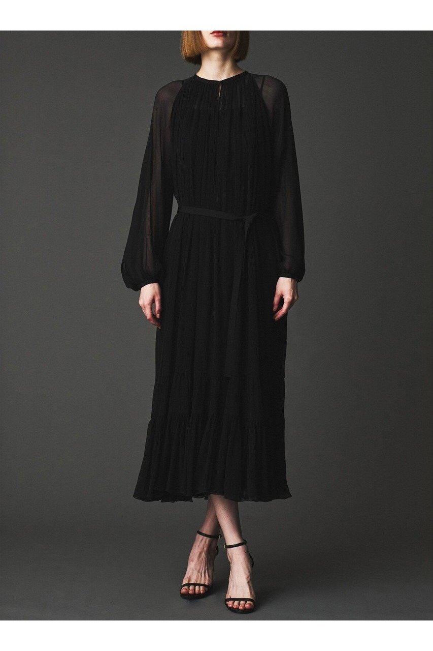 【オブリオ/AUBRIOT】のシルククレープ ワンピース インテリア・キッズ・メンズ・レディースファッション・服の通販 founy(ファニー) 　ファッション　Fashion　レディースファッション　Fashion for Women　ワンピース　Dresses　チュニック　Tunic Tops & Dresses　エアリー　Airy Texture　エレガント 上品　Elegant　ギャザー　Gathered, Ruffled　シルク　Silk, 100% Silk　チュニック　Tunic, Long Top　ドレス　Dress, One-Piece　ドレープ　Drape, Draping Fabric　リボン　Ribbon, Bow　ロマンティック　Romantic, Feminine Style　ロング　Long, Long-Length　新作・新入荷　New Arrivals / New In　ブラック|ID: prp329100004729608 ipo3291000000034166995