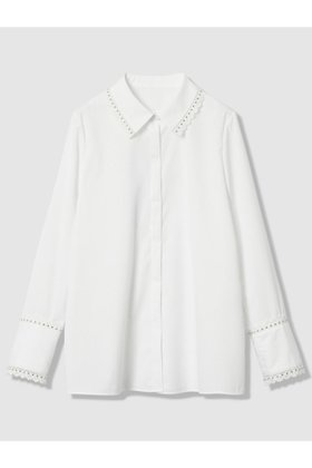 【アルアバイル/allureville】 【LOULOU WILLOUGHBY】レーストリミングシャツ人気、トレンドファッション・服の通販 founy(ファニー) ファッション Fashion レディースファッション Fashion for Women トップス・カットソー Cut & Sew Tops シャツ・ブラウス・オフィスカジュアル Elegant Blouses & Button-Ups カフス Cuff Design シンプル Simple, Minimal ジャケット Jacket, Outerwear スタッズ Studs, Metal Accents スリーブ Sleeve, Long Sleeve / Short Sleeve トリミング Trimming, Decorative Edge フェミニン Feminine, Girly レース Lace, Lace Fabric ロング Long, Long-Length 新作・新入荷 New Arrivals / New In A/W・秋冬 Autumn/Winter |ID:prp329100004729676
