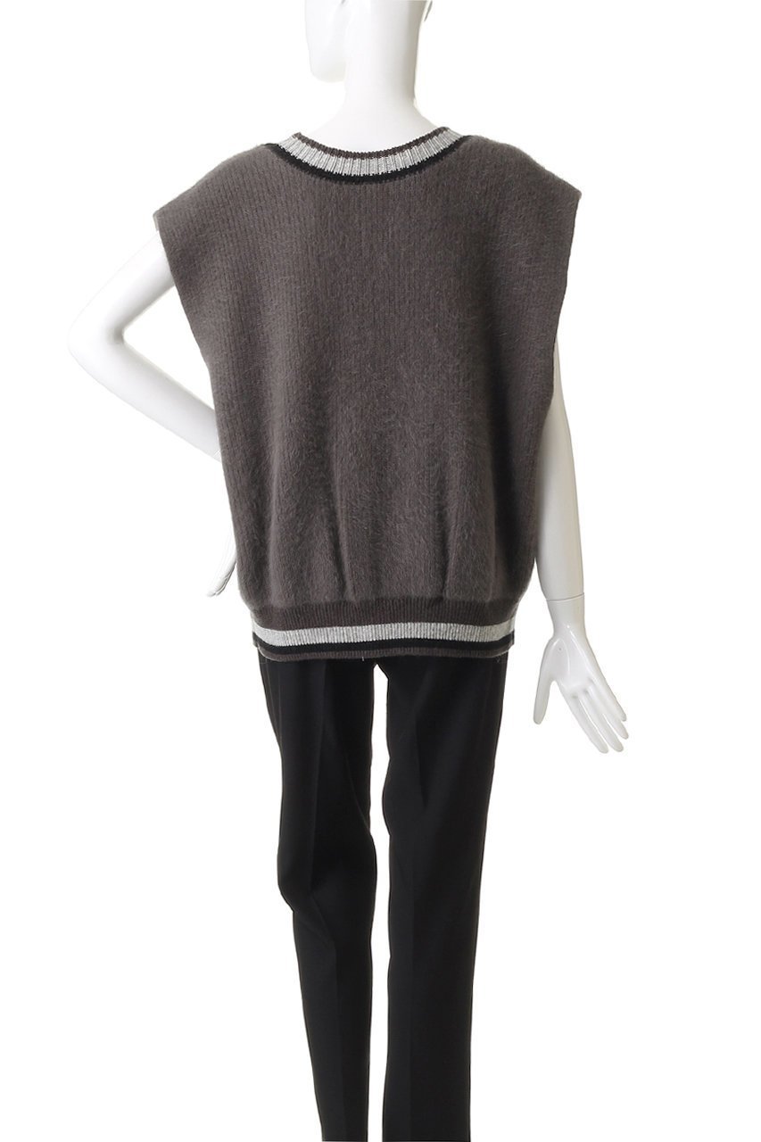 【ハウス オブ ロータス/HOUSE OF LOTUS】のフォックスファーチルデンニットベスト 人気、トレンドファッション・服の通販 founy(ファニー) 　ファッション　Fashion　レディースファッション　Fashion for Women　トップス・カットソー　Cut & Sew Tops　ニット　Knit Tops & Sweaters　ベスト&ジレ / 重ね着スタイル　Vests & Gilets　カジュアルプルオーバー・ニットトップス　Pullovers & Knit Tops / Casual Pullovers　フォックス　Fox, Fox Fur　ベスト　Vest, Waistcoat　ベーシック　Basic, Essential　モダン　Modern, Contemporary　新作・新入荷　New Arrivals / New In　畦　Ribbed Knit　other-4|ID: prp329100004729693 ipo3291000000034167623