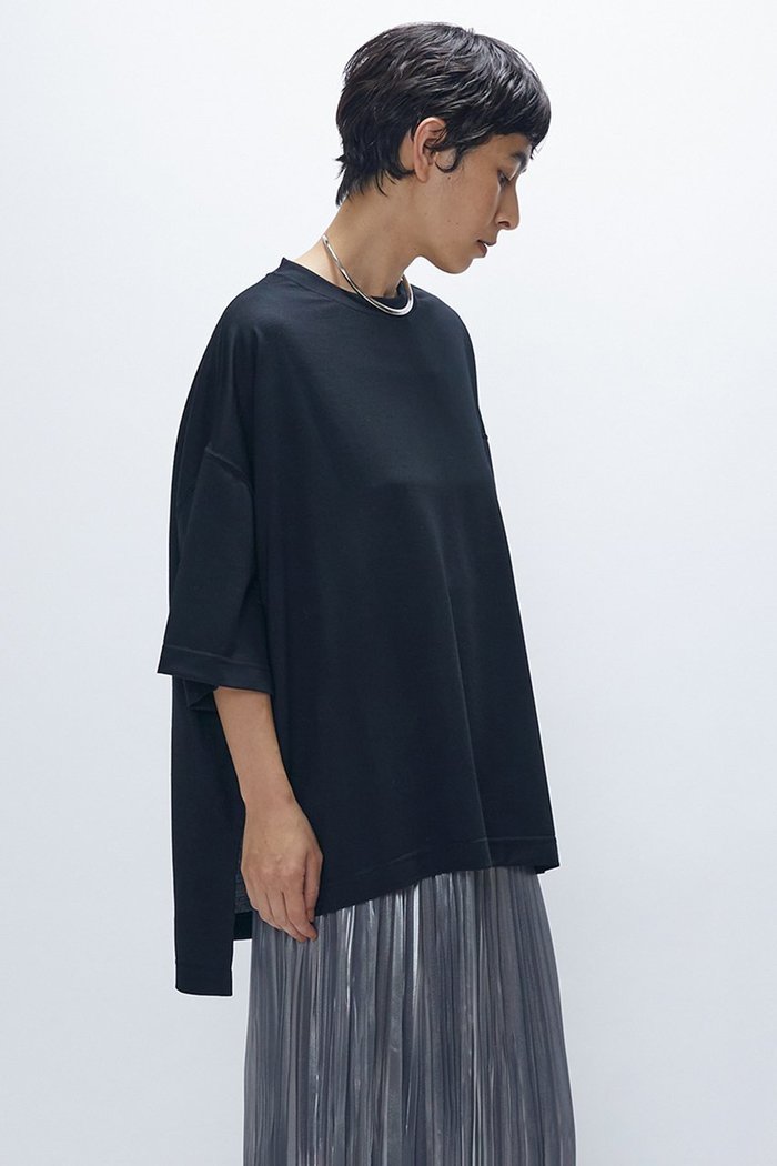 【プルミエ アロンディスモン/1er Arrondissement】の【WEB限定】〈COGTHEBIGSMOKE〉DELTA Tシャツ インテリア・キッズ・メンズ・レディースファッション・服の通販 founy(ファニー) https://founy.com/ ファッション Fashion レディースファッション Fashion for Women トップス・カットソー Cut & Sew Tops シャツ・ブラウス・オフィスカジュアル Elegant Blouses & Button-Ups ロングTシャツ・Tシャツ Longline T-Shirts & Tees カットソー・ベーシックTシャツ Cut-and-Sewn Tops / Stretch Tees & Basics コレクション Collection, Seasonal Line ショート Short, Short Length シンプル Simple, Minimal スリット Slit, Slit Detail スリーブ Sleeve, Long Sleeve / Short Sleeve トレンド Trend, Trending Now バランス Balance, Style Balance パターン Pattern, Design Print リアル Real, Realistic ロンドン London Style, British Inspired 人気 Popular, Best Seller |ID: prp329100004729694 ipo3291000000035500987