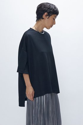 【プルミエ アロンディスモン/1er Arrondissement】 【WEB限定】〈COGTHEBIGSMOKE〉DELTA Tシャツ人気、トレンドファッション・服の通販 founy(ファニー) ファッション Fashion レディースファッション Fashion for Women トップス・カットソー Cut & Sew Tops シャツ・ブラウス・オフィスカジュアル Elegant Blouses & Button-Ups ロングTシャツ・Tシャツ Longline T-Shirts & Tees カットソー・ベーシックTシャツ Cut-and-Sewn Tops / Stretch Tees & Basics コレクション Collection, Seasonal Line ショート Short, Short Length シンプル Simple, Minimal スリット Slit, Slit Detail スリーブ Sleeve, Long Sleeve / Short Sleeve トレンド Trend, Trending Now バランス Balance, Style Balance パターン Pattern, Design Print リアル Real, Realistic ロンドン London Style, British Inspired 人気 Popular, Best Seller |ID:prp329100004729694