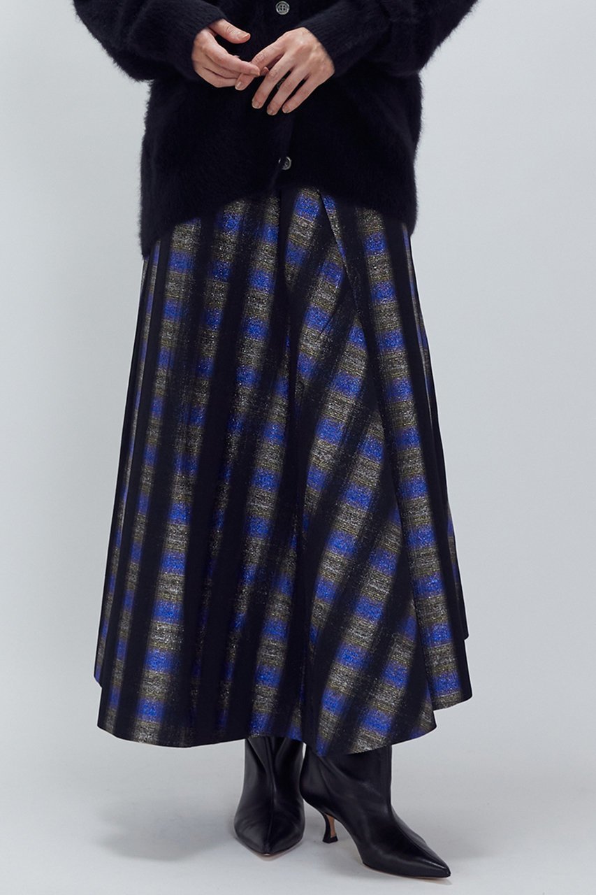 【プルミエ アロンディスモン/1er Arrondissement】のオンブレーチェックアシメフレアースカート インテリア・キッズ・メンズ・レディースファッション・服の通販 founy(ファニー) 　ファッション　Fashion　レディースファッション　Fashion for Women　スカート　Skirts　ロングスカート　Long Skirts / Maxi & Midi Skirts　アシンメトリー　Asymmetrical Style　チェック　Check, Plaid, Tartan　フォルム　Silhouette, Form　ロング　Long, Long-Length　エレガント 上品　Elegant　別注　Limited Edition, Custom Order　ブルー|ID: prp329100004729699 ipo3291000000036066911