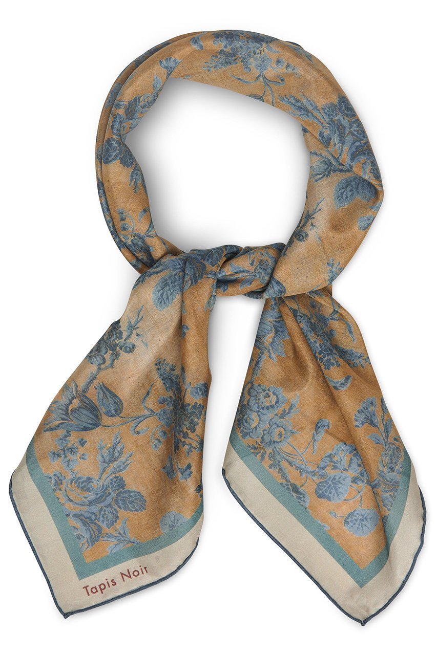 【タピス ノワール/Tapis Noir】のLight スカーフ 人気、トレンドファッション・服の通販 founy(ファニー) 　ファッション　Fashion　レディースファッション　Fashion for Women　ストール　Soft & Warm Scarves　マフラー・スヌード / 冬小物の定番　Scarves & Mufflers　コンパクト　Compact, Small Size　スカーフ　Scarf, Neckwear　スクエア　Square, Square Shape　ストール　Stole, Wrap　フランス　France, French　プリント　Print, Printed Pattern　ペイズリー　Paisley, Ethnic Pattern　マフラー　Scarf, Muffler　other-3|ID: prp329100004729785 ipo3291000000036234302