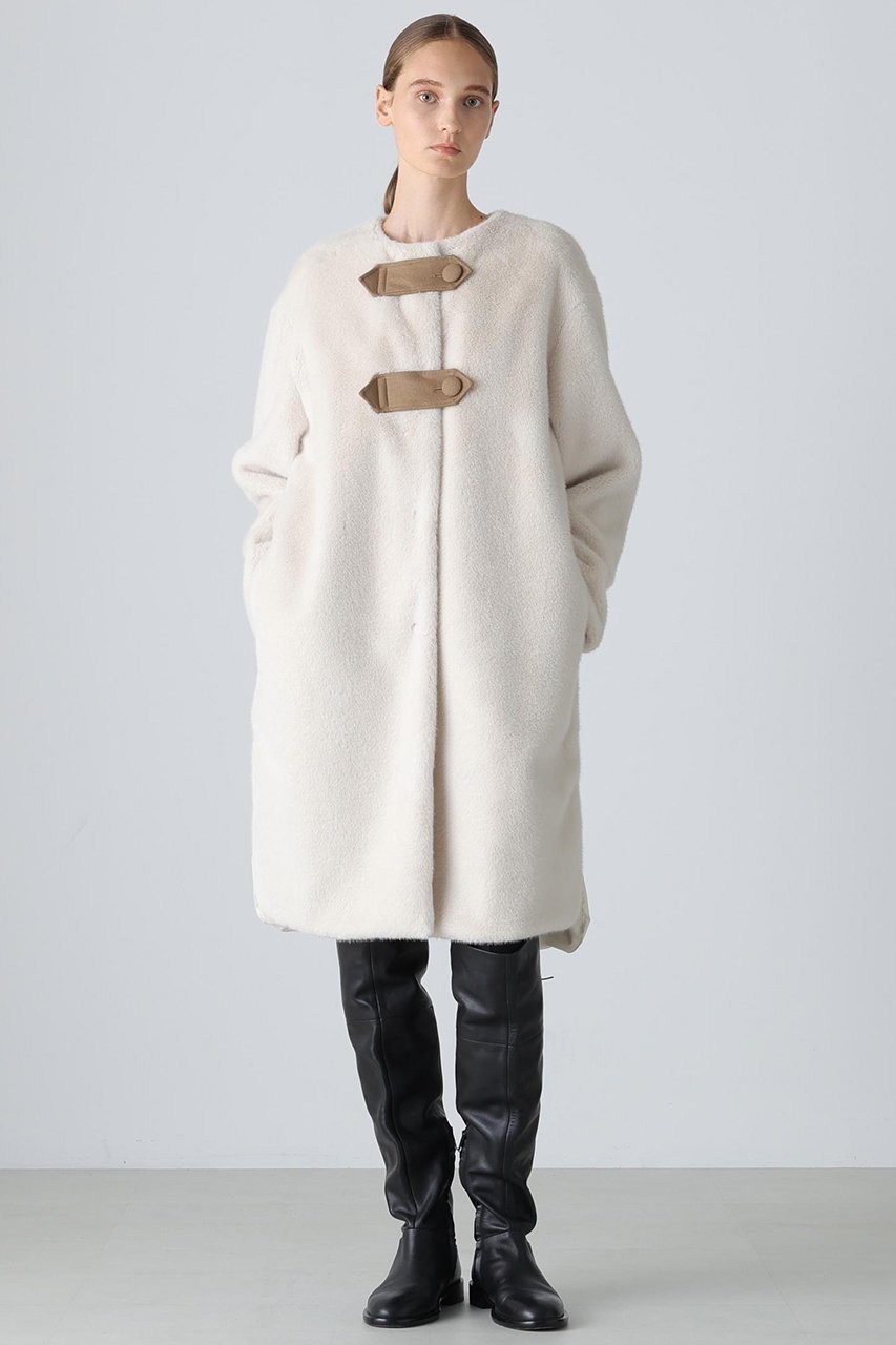【アドーア/ADORE】のファーコンビダウンコート 人気、トレンドファッション・服の通販 founy(ファニー) 　ファッション　Fashion　レディースファッション　Fashion for Women　アウター　Coat / Outerwear Collection　コート・ロングコート・ピーコート　Long Coats, Peacoats & More　ダウンジャケット・軽量ダウン　Warm & Lightweight Down Jackets　コンビ　Combo, Combination Style　ダウン　Down, Puffer　ドッキング　Docking, Mixed Material　ハーフ　Half, Half-Length　フェイクファー　Faux Fur, Imitation Fur　フロント　Front, Front Design　ヨーク　Yoke, Yoke Design　ロング　Long, Long-Length　エレガント 上品　Elegant　新作・新入荷　New Arrivals / New In　other-3|ID: prp329100004731586 ipo3291000000034176014