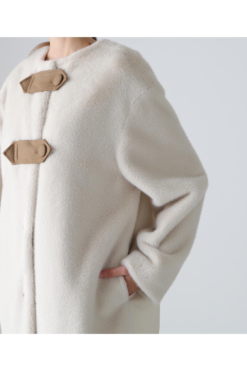 【アドーア/ADORE】のファーコンビダウンコート 人気、トレンドファッション・服の通販 founy(ファニー) 　ファッション　Fashion　レディースファッション　Fashion for Women　アウター　Coat / Outerwear Collection　コート・ロングコート・ピーコート　Long Coats, Peacoats & More　ダウンジャケット・軽量ダウン　Warm & Lightweight Down Jackets　コンビ　Combo, Combination Style　ダウン　Down, Puffer　ドッキング　Docking, Mixed Material　ハーフ　Half, Half-Length　フェイクファー　Faux Fur, Imitation Fur　フロント　Front, Front Design　ヨーク　Yoke, Yoke Design　ロング　Long, Long-Length　エレガント 上品　Elegant　新作・新入荷　New Arrivals / New In　other-7|ID: prp329100004731586 ipo3291000000034176019