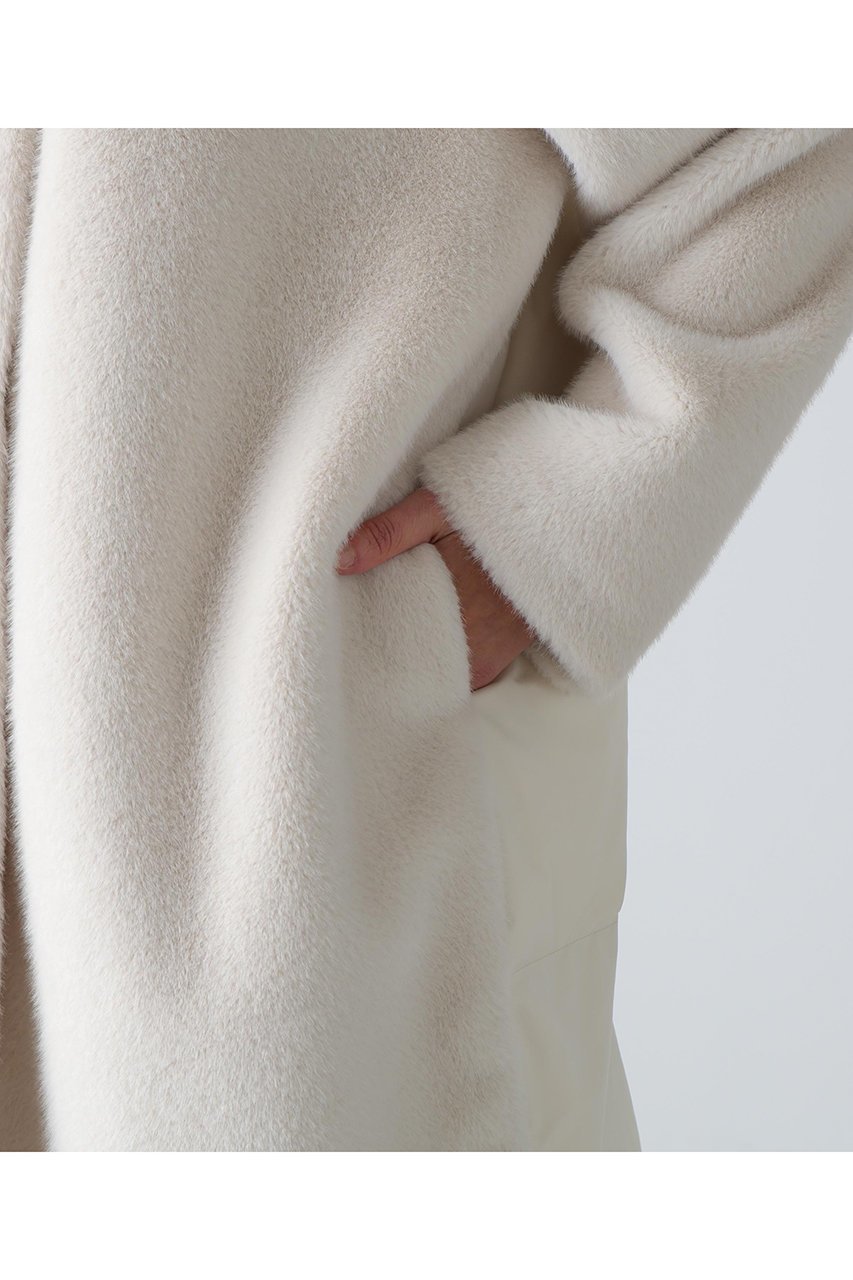 【アドーア/ADORE】のファーコンビダウンコート 人気、トレンドファッション・服の通販 founy(ファニー) 　ファッション　Fashion　レディースファッション　Fashion for Women　アウター　Coat / Outerwear Collection　コート・ロングコート・ピーコート　Long Coats, Peacoats & More　ダウンジャケット・軽量ダウン　Warm & Lightweight Down Jackets　コンビ　Combo, Combination Style　ダウン　Down, Puffer　ドッキング　Docking, Mixed Material　ハーフ　Half, Half-Length　フェイクファー　Faux Fur, Imitation Fur　フロント　Front, Front Design　ヨーク　Yoke, Yoke Design　ロング　Long, Long-Length　エレガント 上品　Elegant　新作・新入荷　New Arrivals / New In　other-8|ID: prp329100004731586 ipo3291000000034176020