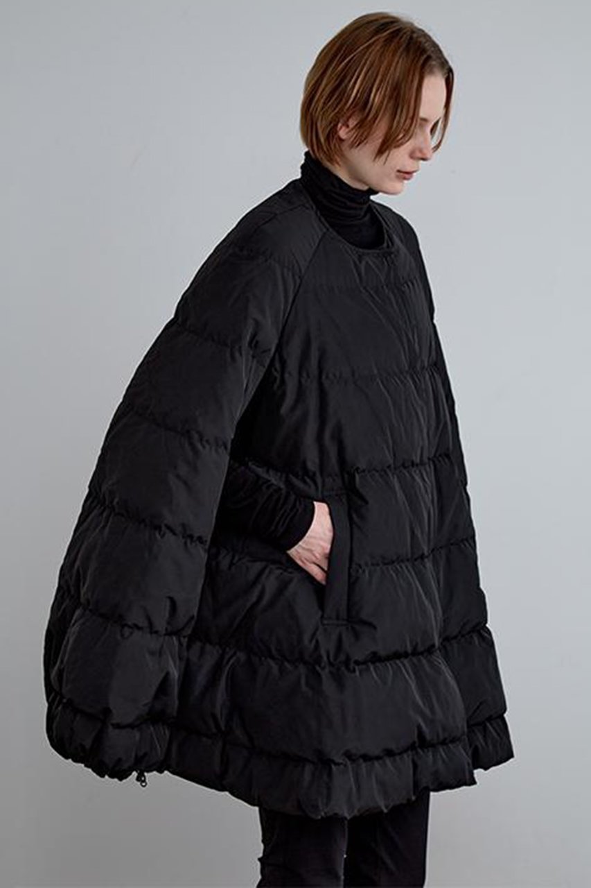 【ル フィル/LE PHIL】のパッフィーダウンケープ 人気、トレンドファッション・服の通販 founy(ファニー) 　ファッション　Fashion　レディースファッション　Fashion for Women　アウター　Coat / Outerwear Collection　レディースジャケット・軽アウター　Jackets　アクセサリー　Fashion Accessories　エレガント 上品　Elegant　クラシカル　Classical, Vintage-Inspired　ジャケット　Jacket, Outerwear　スポーティ　Sporty, Casual Athletic　ダウン　Down, Puffer　ドローコード　Drawcord, Drawstring Cord　フォルム　Silhouette, Form　新作・新入荷　New Arrivals / New In　other-8|ID: prp329100004731606 ipo3291000000034176170