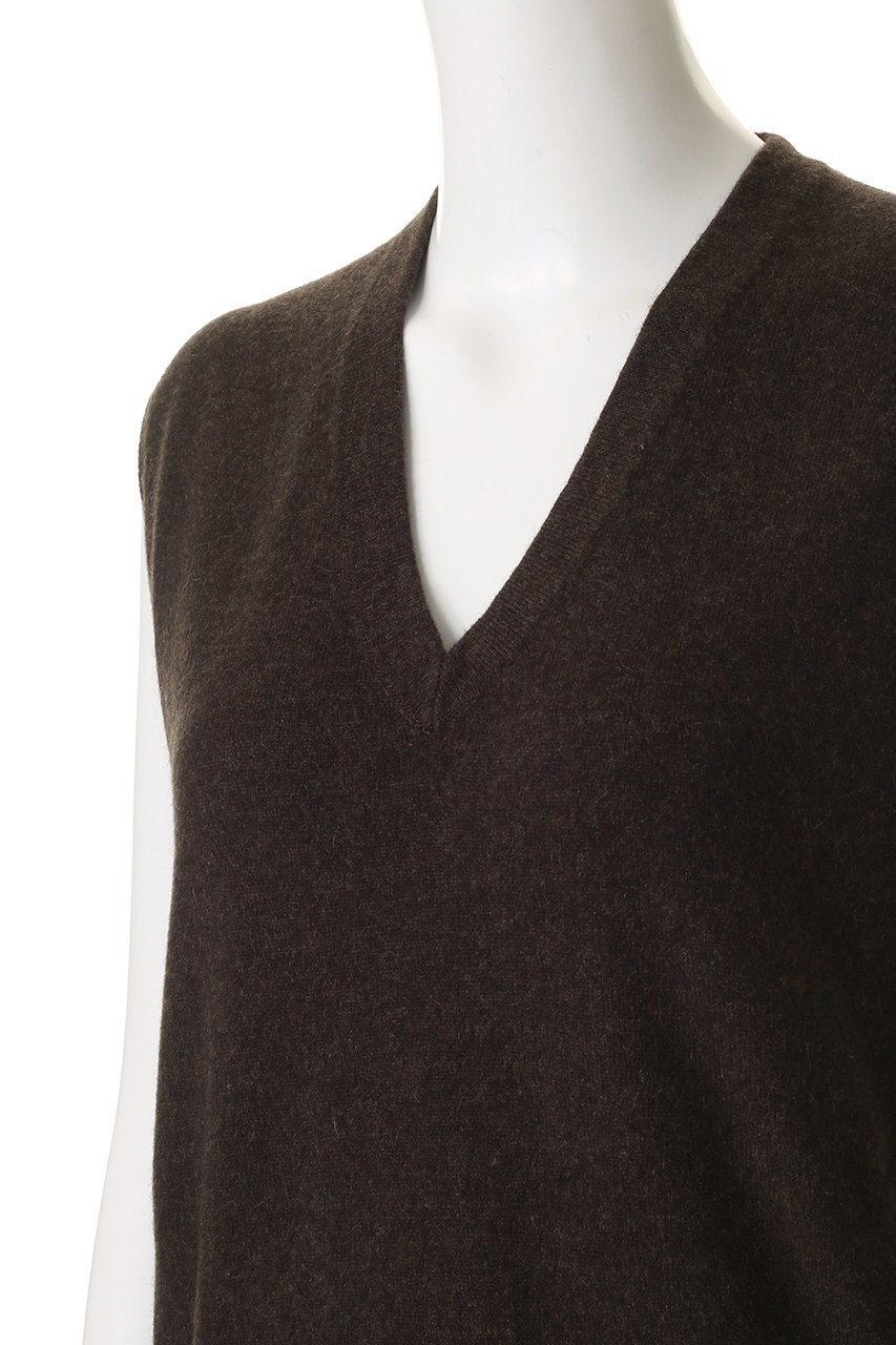【ザ ロウ/THE ROW】のLEVI TOP 人気、トレンドファッション・服の通販 founy(ファニー) 　ファッション　Fashion　レディースファッション　Fashion for Women　トップス・カットソー　Cut & Sew Tops　ニット　Knit Tops & Sweaters　カジュアルプルオーバー・ニットトップス　Pullovers & Knit Tops / Casual Pullovers　フォルム　Silhouette, Form　ベスト　Vest, Waistcoat　新作・新入荷　New Arrivals / New In　other-5|ID: prp329100004731613 ipo3291000000034176249
