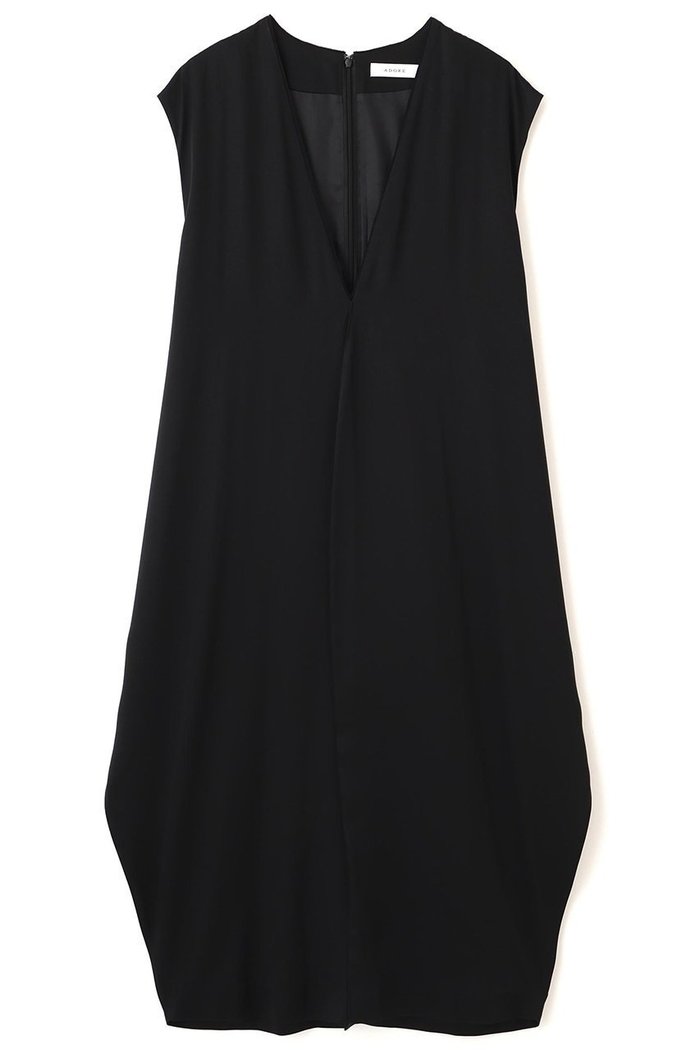 【アドーア/ADORE】のブライトサテンワンピース インテリア・キッズ・メンズ・レディースファッション・服の通販 founy(ファニー) https://founy.com/ ファッション Fashion レディースファッション Fashion for Women ワンピース Dresses チュニック Tunic Tops & Dresses なめらか Smooth, Silky Texture チュニック Tunic, Long Top ロング Long, Long-Length エレガント 上品 Elegant 再入荷 Restock / Back in Stock |ID: prp329100004731629 ipo3291000000035949150