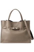 【ヴィオラドーロ/VIOLAd'ORO】のTRERO スタッズ付きダブルフェイスレザートートバッグ M 人気、トレンドファッション・服の通販 founy(ファニー) ファッション Fashion レディースファッション Fashion for Women バッグ Bags スタッズ Studs, Metal Accents エレガント 上品 Elegant thumbnail トープ×ブラック|ID: prp329100004732965 ipo3291000000036078482