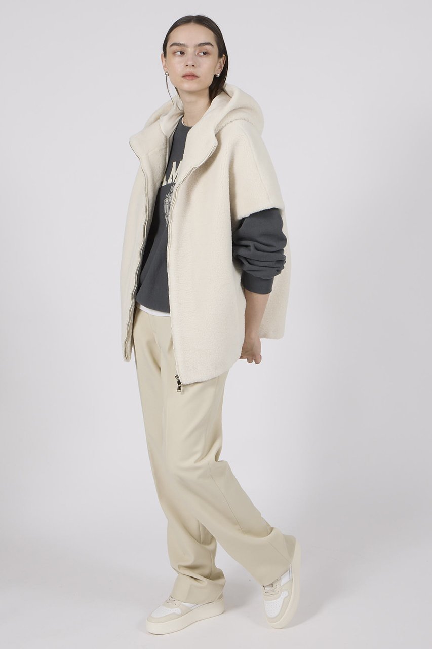 【リナージオ/LIGNAGGIO】のECOPEL ラムシャーリング風フレンチスリーブフードジレ 人気、トレンドファッション・服の通販 founy(ファニー) 　ファッション　Fashion　レディースファッション　Fashion for Women　アウター　Coat / Outerwear Collection　レディースジャケット・軽アウター　Jackets　シャーリング　Shirring, Ruched　ジャケット　Jacket, Outerwear　トレンド　Trend, Trending Now　ファブリック　Fabric, Textile　ベスト　Vest, Waistcoat　other-8|ID: prp329100004732967 ipo3291000000035888942