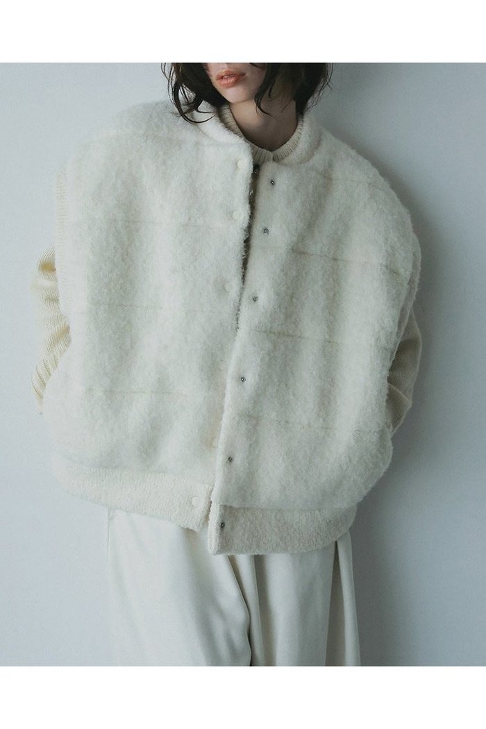 【ハー/HER.】のアルパカブレンド中綿ニットベスト インテリア・キッズ・メンズ・レディースファッション・服の通販 founy(ファニー) https://founy.com/ ファッション Fashion レディースファッション Fashion for Women トップス・カットソー Cut & Sew Tops ニット Knit Tops & Sweaters ベスト&ジレ / 重ね着スタイル Vests & Gilets カジュアルプルオーバー・ニットトップス Pullovers & Knit Tops / Casual Pullovers おすすめ Recommended / Our Picks キルティング Quilted, Quilting スペシャル Special, Limited Edition ベスト Vest, Waistcoat |ID: prp329100004735913 ipo3291000000034209620