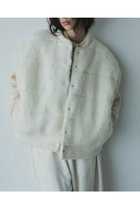 【ハー/HER.】の【10/16 12:00販売開始】アルパカブレンド中綿ニットベスト 人気、トレンドファッション・服の通販 founy(ファニー) ファッション Fashion レディースファッション Fashion for Women トップス・カットソー Cut & Sew Tops ニット Knit Tops & Sweaters ベスト&ジレ / 重ね着スタイル Vests & Gilets カジュアルプルオーバー・ニットトップス Pullovers & Knit Tops / Casual Pullovers おすすめ Recommended / Our Picks キルティング Quilted, Quilting スペシャル Special, Limited Edition ベスト Vest, Waistcoat 新作・新入荷 New Arrivals / New In thumbnail オフホワイト|ID: prp329100004735913 ipo3291000000034209621
