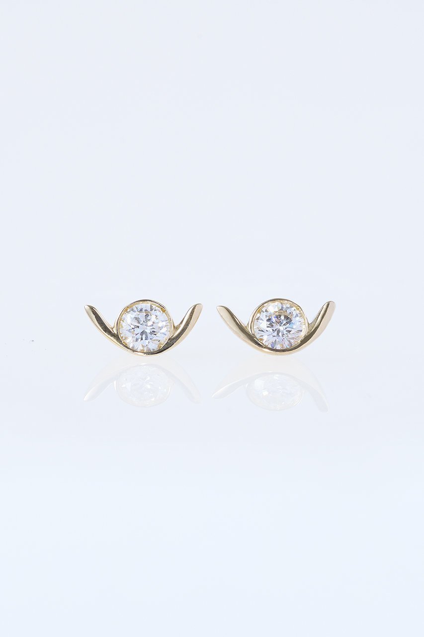 【エネイ/ENEY】の【受注生産】Soil K10YGダイヤモンドピアス 人気、トレンドファッション・服の通販 founy(ファニー) 　ファッション　Fashion　レディースファッション　Fashion for Women　ジュエリー　Jewelry　ファッションリング　Fashion Rings　イヤリング・フープ・ドロップタイプ　Hoop, Drop & Clip Earrings　イヤリング　Earrings　シンプル　Simple, Minimal　ダイヤモンド　Diamond, Brilliant Cut　フォルム　Silhouette, Form　エレガント 上品　Elegant　other-3|ID: prp329100004737419 ipo3291000000035893551