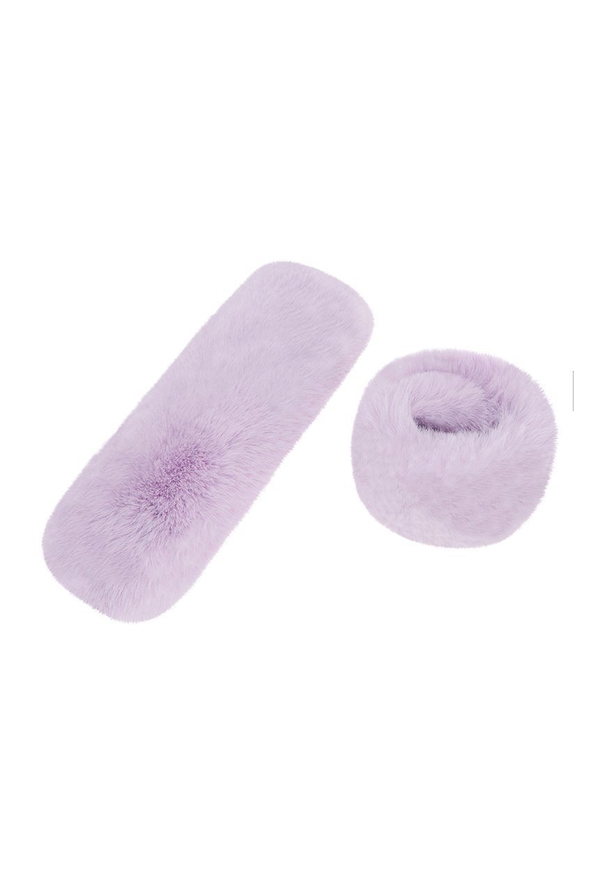 【レモンプレット/Lemonplet】のFAUX FUR POFFIYU BRACELET インテリア・キッズ・メンズ・レディースファッション・服の通販 founy(ファニー) 　ファッション　Fashion　レディースファッション　Fashion for Women　ジュエリー　Jewelry　チェーン＆カフブレスレット　Cuff & Chain Bracelets　バングル・カフブレスレット　Bangles & Cuff Bracelets　アクセサリー　Fashion Accessories　スペシャル　Special, Limited Edition　ブレスレット　Bracelet, Wristband　ブロック　Block, Solid Block Pattern　マグネット　Magnet, Magnetic Closure　再入荷　Restock / Back in Stock　冬　Winter / This Winter　LAVENDER|ID: prp329100004737428 ipo3291000000034219306