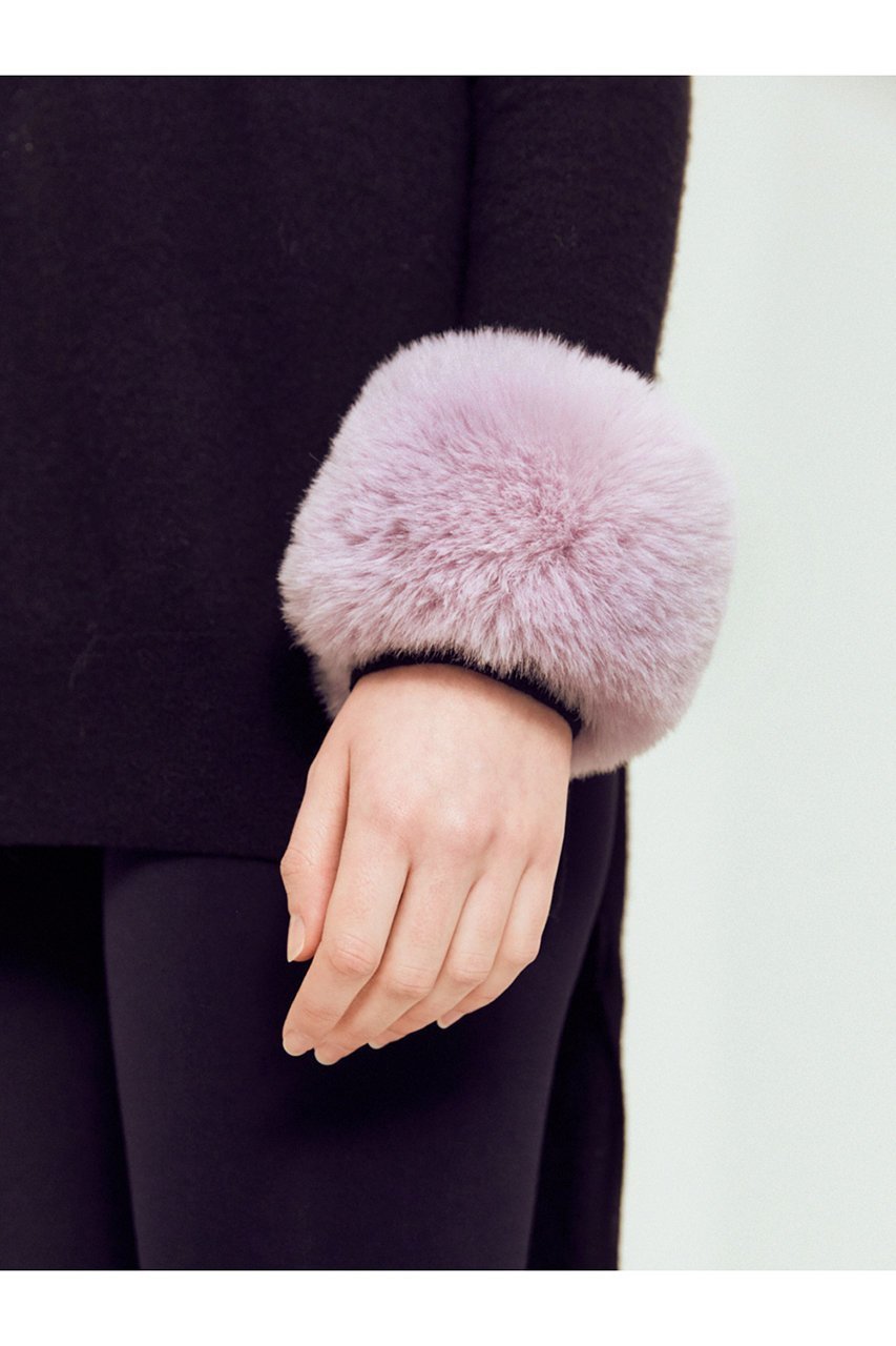 【レモンプレット/Lemonplet】のFAUX FUR POFFIYU BRACELET 人気、トレンドファッション・服の通販 founy(ファニー) 　ファッション　Fashion　レディースファッション　Fashion for Women　ジュエリー　Jewelry　チェーン＆カフブレスレット　Cuff & Chain Bracelets　バングル・カフブレスレット　Bangles & Cuff Bracelets　アクセサリー　Fashion Accessories　スペシャル　Special, Limited Edition　ブレスレット　Bracelet, Wristband　ブロック　Block, Solid Block Pattern　マグネット　Magnet, Magnetic Closure　再入荷　Restock / Back in Stock　冬　Winter / This Winter　other-6|ID: prp329100004737428 ipo3291000000034219311