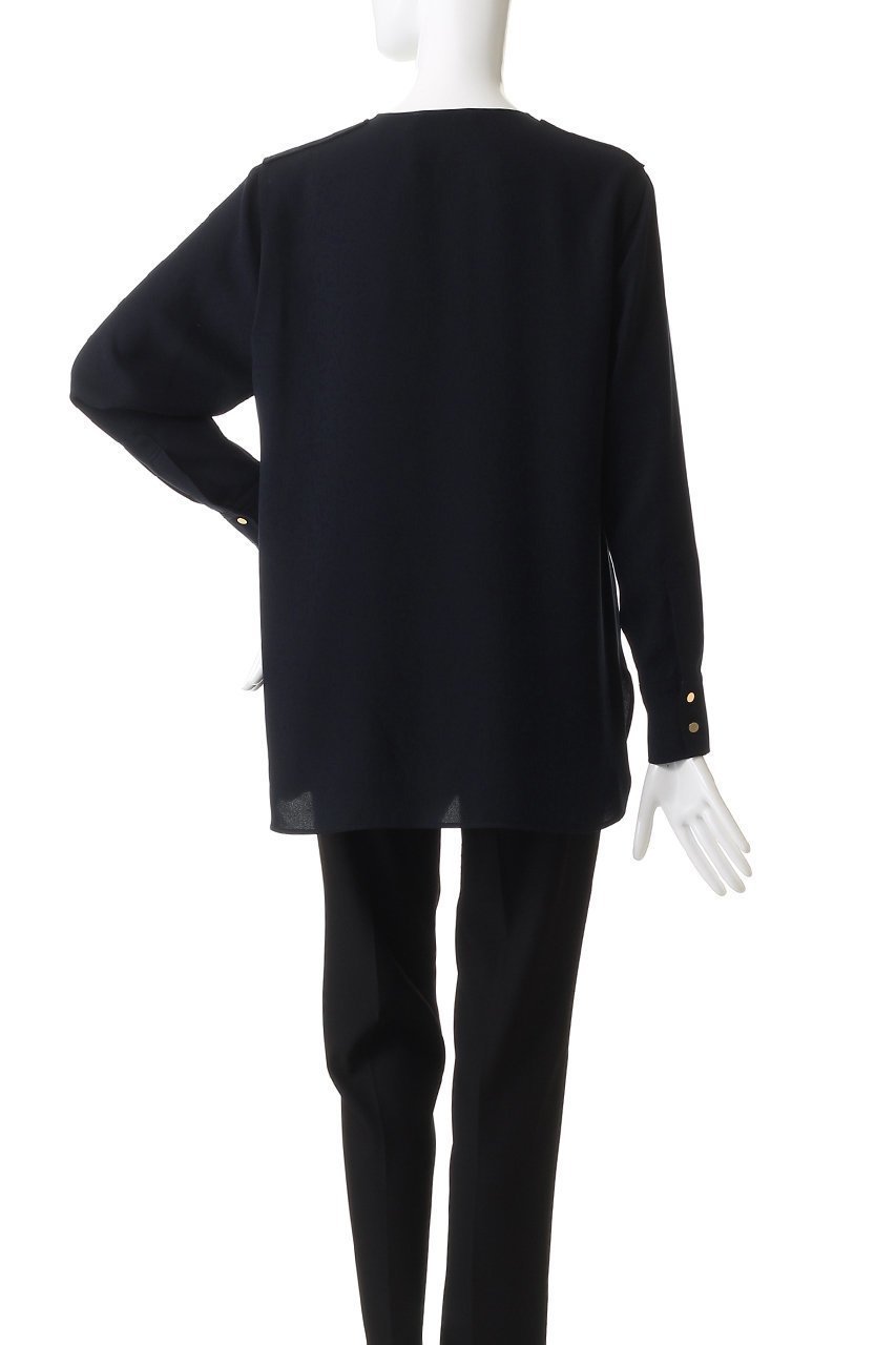 【ベイジ,/BEIGE,】のCLARION(クラリオン)/ゴールド釦クルーネックブラウス 人気、トレンドファッション・服の通販 founy(ファニー) 　ファッション　Fashion　レディースファッション　Fashion for Women　トップス・カットソー　Cut & Sew Tops　シャツ・ブラウス・オフィスカジュアル　Elegant Blouses & Button-Ups　なめらか　Smooth, Silky Texture　シンプル　Simple, Minimal　スリーブ　Sleeve, Long Sleeve / Short Sleeve　ロング　Long, Long-Length　エレガント 上品　Elegant　other-4|ID: prp329100004737522 ipo3291000000035535980