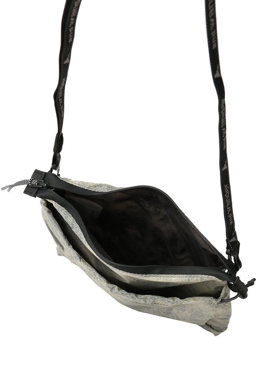 【アンドワンダー/and wander】の【UNISEX】ROA sil printed サコッシュ 人気、トレンドファッション・服の通販 founy(ファニー) 　ファッション　Fashion　レディースファッション　Fashion for Women　スポーツウェア　Functional & Stylish Sportswear　スポーツバッグ・ジム用ポーチ・バックパック　Gym Bag / Sports Backpack / Pouch for Training　ユニセックス　Unisex, Genderless　スタイリッシュ　Stylish, Fashionable　スポーツ　Sports, Activewear　スマート　Smart, Elegant　財布　Wallet, Purse　軽量　Lightweight, Ultra Light　other-5|ID: prp329100004738867 ipo3291000000036041488