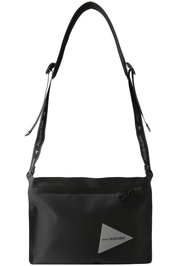 【アンドワンダー/and wander】の【UNISEX】ウォータープルーフ サコッシュ インテリア・キッズ・メンズ・レディースファッション・服の通販 founy(ファニー) https://founy.com/ ファッション Fashion レディースファッション Fashion for Women スポーツウェア Functional & Stylish Sportswear スポーツバッグ・ジム用ポーチ・バックパック Gym Bag / Sports Backpack / Pouch for Training ユニセックス Unisex, Genderless ウォーター Water スポーツ Sports, Activewear スマート Smart, Elegant 財布 Wallet, Purse 軽量 Lightweight, Ultra Light |ID: prp329100004738868 ipo3291000000036086213