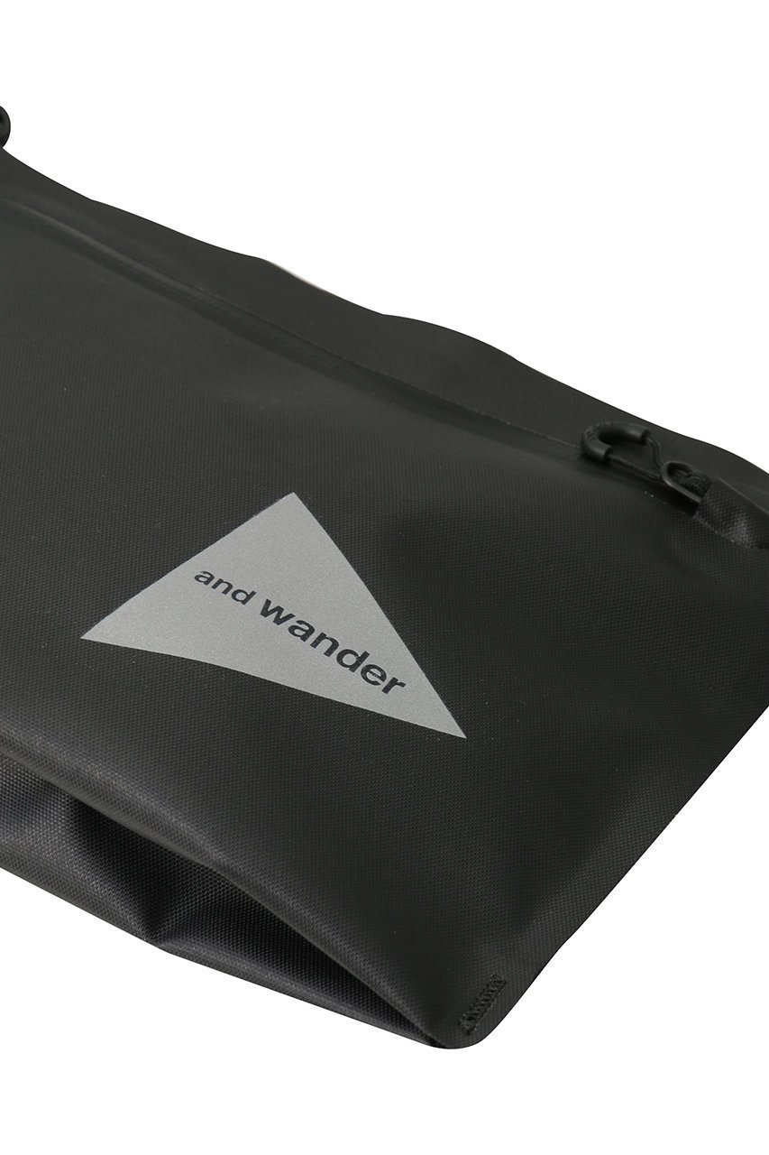 【アンドワンダー/and wander】の【UNISEX】ウォータープルーフ サコッシュ 人気、トレンドファッション・服の通販 founy(ファニー) ファッション Fashion レディースファッション Fashion for Women スポーツウェア Functional & Stylish Sportswear スポーツバッグ・ジム用ポーチ・バックパック Gym Bag / Sports Backpack / Pouch for Training ユニセックス Unisex, Genderless ウォーター Water スポーツ Sports, Activewear スマート Smart, Elegant 財布 Wallet, Purse 軽量 Lightweight, Ultra Light other-6|ID: prp329100004738868 ipo3291000000036086223