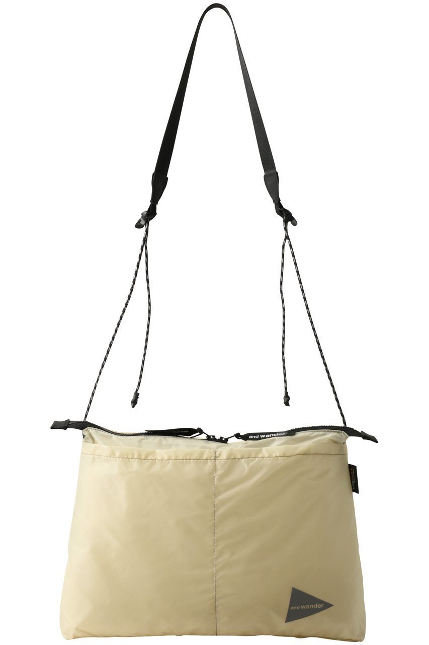 【アンドワンダー/and wander】の【UNISEX】sil サコッシュ インテリア・キッズ・メンズ・レディースファッション・服の通販 founy(ファニー) 　ファッション　Fashion　レディースファッション　Fashion for Women　ポーチ&ミニバッグ　Pouches & Mini Bags　ユニセックス　Unisex, Genderless　アウトドア　Outdoor Clothing　スマート　Smart, Elegant　ポーチ　Pouch, Small Case　新作・新入荷　New Arrivals / New In　旅行　Travel　財布　Wallet, Purse　軽量　Lightweight, Ultra Light　オフホワイト|ID: prp329100004738869 ipo3291000000034228964