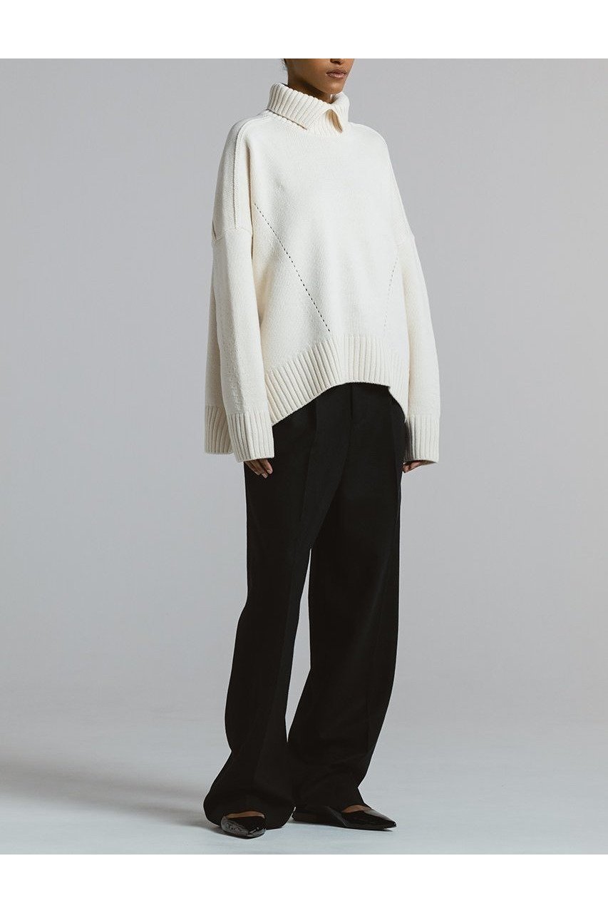【チノ/CINOH】のオーバーサイズ ハイネック ニット 人気、トレンドファッション・服の通販 founy(ファニー) 　ファッション　Fashion　レディースファッション　Fashion for Women　トップス・カットソー　Cut & Sew Tops　ニット　Knit Tops & Sweaters　カジュアルプルオーバー・ニットトップス　Pullovers & Knit Tops / Casual Pullovers　イタリア　Italy　ウォーム　Warm Fabric　ハイネック　High Neck, Mock Neck　冬　Winter / This Winter　新作・新入荷　New Arrivals / New In　other-7|ID: prp329100004738873 ipo3291000000034229007