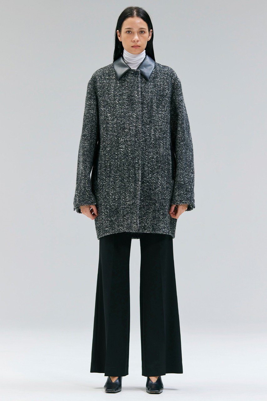 【ベイジ,/BEIGE,】のROBY(ロビー)/フェイクレザーツイードコート 人気、トレンドファッション・服の通販 founy(ファニー) 　ファッション　Fashion　レディースファッション　Fashion for Women　アウター　Coat / Outerwear Collection　コート・ロングコート・ピーコート　Long Coats, Peacoats & More　クラシカル　Classical, Vintage-Inspired　スウェット / スエット　Sweatshirt, Sweatwear　ツイード　Twill, Twill Weave　フェイクレザー　Faux Leather, PU Leather　ポケット　Pocket, Pocket Detail　ミックス　Mix, Mixed Style　リュクス　Luxury, Elegant, High-End, Chic　ロング　Long, Long-Length　other-8|ID: prp329100004738939 ipo3291000000034294748