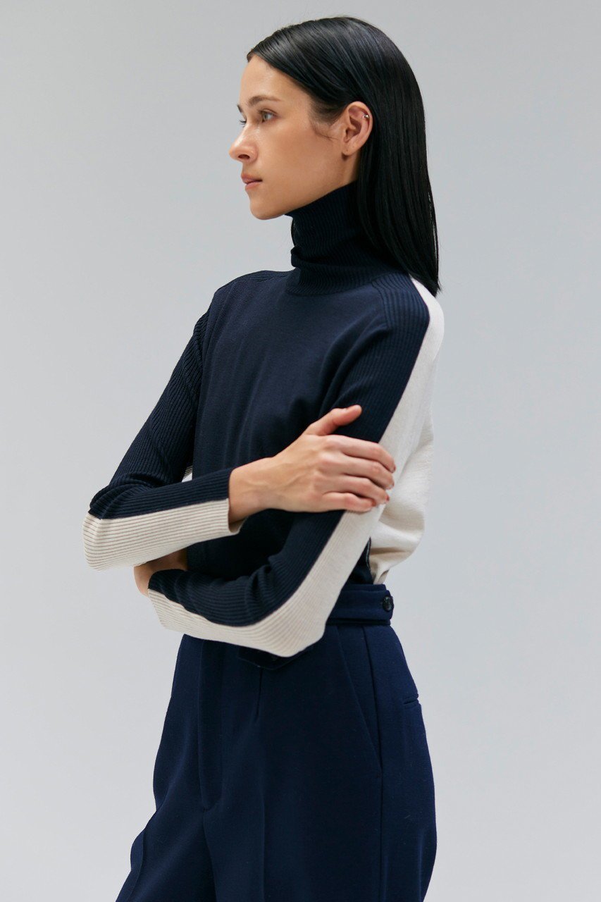 【ベイジ,/BEIGE,】のLA MONNAIE(ラ モネ)/バイカラーウールタートルニット 人気、トレンドファッション・服の通販 founy(ファニー) 　ファッション　Fashion　レディースファッション　Fashion for Women　トップス・カットソー　Cut & Sew Tops　ニット　Knit Tops & Sweaters　カジュアルプルオーバー・ニットトップス　Pullovers & Knit Tops / Casual Pullovers　スリット　Slit, Slit Detail　タートル　Turtleneck, Turtle Collar　バランス　Balance, Style Balance　ロング　Long, Long-Length　冬　Winter / This Winter　other-7|ID: prp329100004738954 ipo3291000000036676922