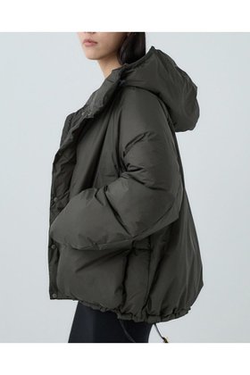【カオス/Chaos】 【REMI RELIEF】別注ショートダウン人気、トレンドファッション・服の通販 founy(ファニー) ファッション Fashion レディースファッション Fashion for Women アウター Coat / Outerwear Collection レディースジャケット・軽アウター Jackets ヴィンテージ Vintage Style 今季 This Season, Current Season 軽量 Lightweight, Ultra Light ショート Short, Short Length ジャケット Jacket, Outerwear スタイリッシュ Stylish, Fashionable ダウン Down, Puffer バランス Balance, Style Balance パターン Pattern, Design Print ポケット Pocket, Pocket Detail ポーチ Pouch, Small Case 別注 Limited Edition, Custom Order 新作・新入荷 New Arrivals / New In |ID:prp329100004739944