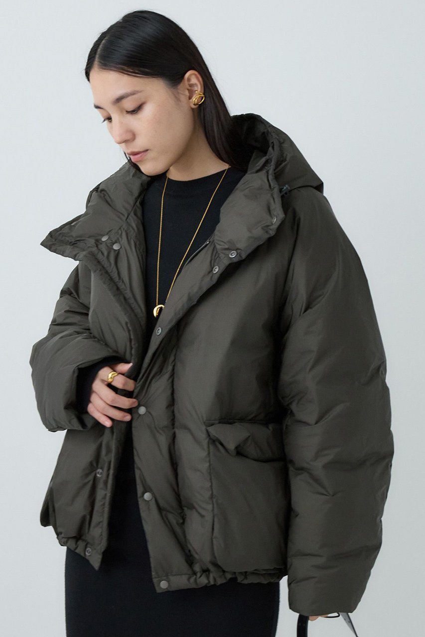 【カオス/Chaos】の【REMI RELIEF】別注ショートダウン 人気、トレンドファッション・服の通販 founy(ファニー) 　ファッション　Fashion　レディースファッション　Fashion for Women　アウター　Coat / Outerwear Collection　レディースジャケット・軽アウター　Jackets　ヴィンテージ　Vintage Style　今季　This Season, Current Season　軽量　Lightweight, Ultra Light　ショート　Short, Short Length　ジャケット　Jacket, Outerwear　スタイリッシュ　Stylish, Fashionable　ダウン　Down, Puffer　バランス　Balance, Style Balance　パターン　Pattern, Design Print　ポケット　Pocket, Pocket Detail　ポーチ　Pouch, Small Case　別注　Limited Edition, Custom Order　新作・新入荷　New Arrivals / New In　other-7|ID: prp329100004739944 ipo3291000000034240667