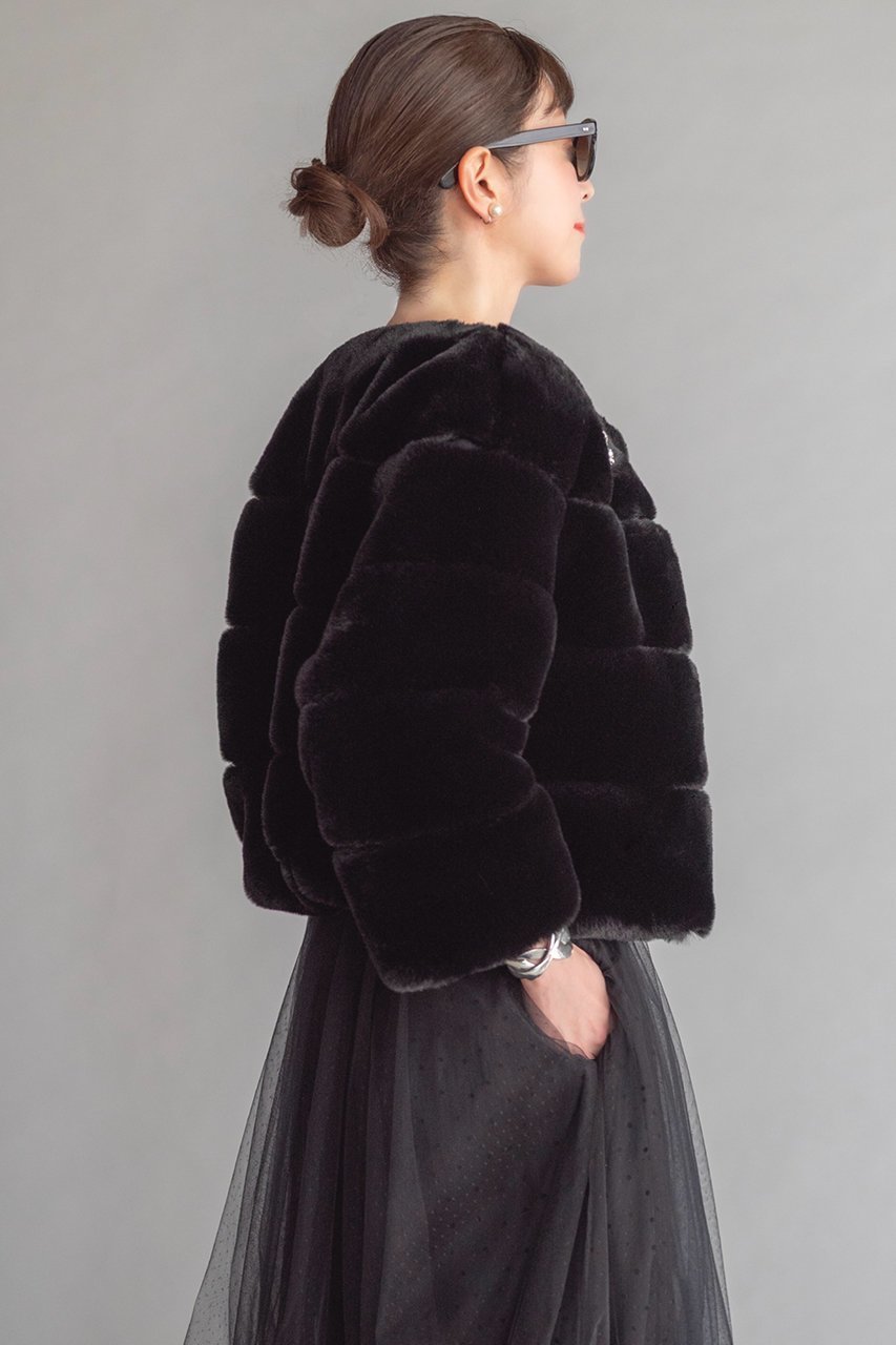【デイジーリン/DAISY LIN】のLove Fur Jacket “Black Princess” 人気、トレンドファッション・服の通販 founy(ファニー) 　ファッション　Fashion　レディースファッション　Fashion for Women　アウター　Coat / Outerwear Collection　レディースジャケット・軽アウター　Jackets　インナー　Innerwear　洗える　Machine Washable　サテン　Satin, Glossy Fabric　ショート　Short, Short Length　シルク　Silk, 100% Silk　ジャケット　Jacket, Outerwear　ストレッチ　Stretch, Stretchy Fabric　なめらか　Smooth, Silky Texture　バランス　Balance, Style Balance　ポケット　Pocket, Pocket Detail　防寒　Cold Protection, Winter-Ready　モダン　Modern, Contemporary　ラグジュアリー　Luxury, Elegant　リアル　Real, Realistic　レース　Lace, Lace Fabric　ワイド　Wide, Wide Fit　冬　Winter / This Winter　other-5|ID: prp329100004739948 ipo3291000000036566682