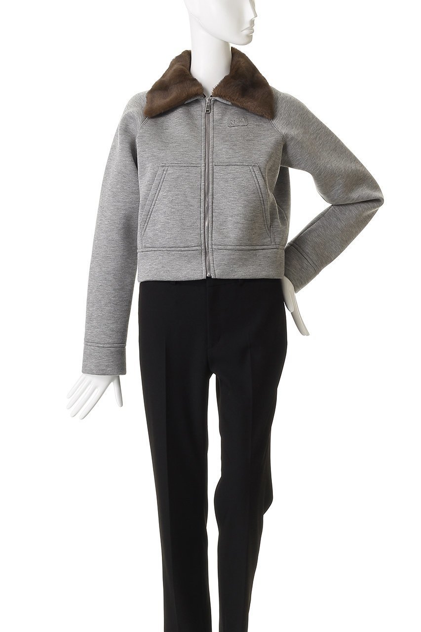 【ヌメロ ヴェントゥーノ/N°21】のフェイクファーカラージップアップ ブルゾン 人気、トレンドファッション・服の通販 founy(ファニー) 　ファッション　Fashion　レディースファッション　Fashion for Women　アウター　Coat / Outerwear Collection　レディースジャケット・軽アウター　Jackets　ブルゾンジャケット・スポーティアウター　Blouson Jackets　エレガント 上品　Elegant　ジャケット　Jacket, Outerwear　スタイリッシュ　Stylish, Fashionable　スポーティ　Sporty, Casual Athletic　スリーブ　Sleeve, Long Sleeve / Short Sleeve　ブルゾン　Blouson, Bomber Jacket　ロング　Long, Long-Length　定番　Standard, Basic Item　新作・新入荷　New Arrivals / New In　A/W・秋冬　Autumn/Winter　other-2|ID: prp329100004739963 ipo3291000000034240819