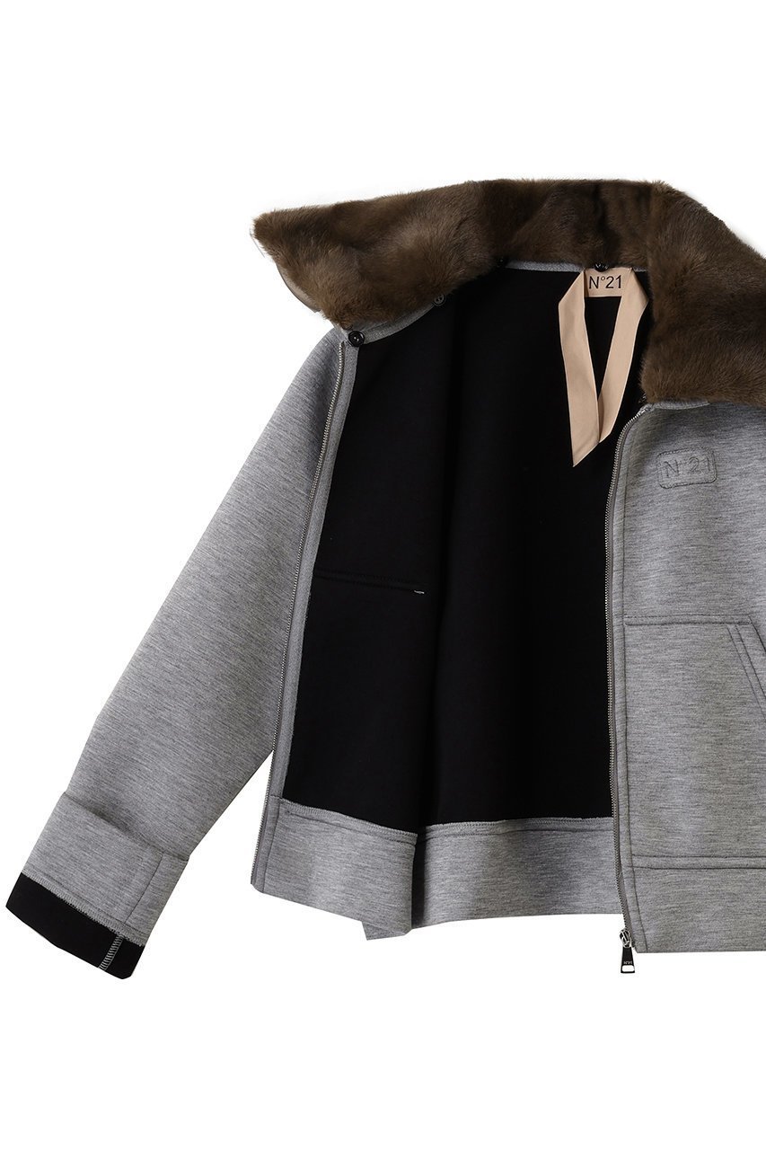 【ヌメロ ヴェントゥーノ/N°21】のフェイクファーカラージップアップ ブルゾン 人気、トレンドファッション・服の通販 founy(ファニー) 　ファッション　Fashion　レディースファッション　Fashion for Women　アウター　Coat / Outerwear Collection　レディースジャケット・軽アウター　Jackets　ブルゾンジャケット・スポーティアウター　Blouson Jackets　エレガント 上品　Elegant　ジャケット　Jacket, Outerwear　スタイリッシュ　Stylish, Fashionable　スポーティ　Sporty, Casual Athletic　スリーブ　Sleeve, Long Sleeve / Short Sleeve　ブルゾン　Blouson, Bomber Jacket　ロング　Long, Long-Length　定番　Standard, Basic Item　新作・新入荷　New Arrivals / New In　A/W・秋冬　Autumn/Winter　other-6|ID: prp329100004739963 ipo3291000000034240823