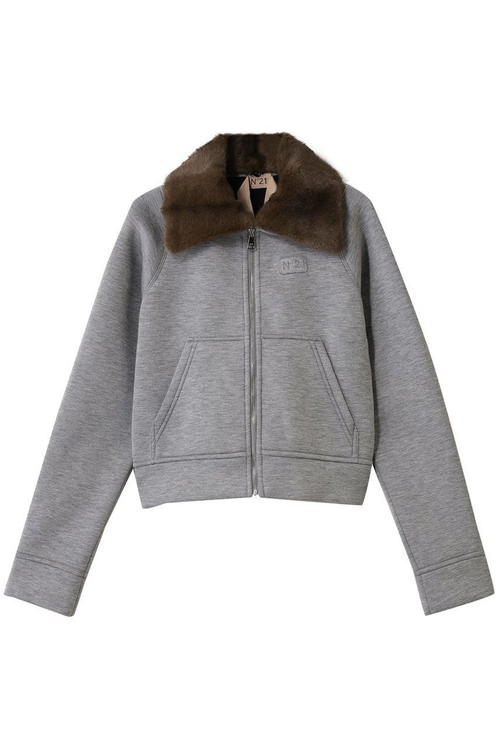 【ヌメロ ヴェントゥーノ/N°21】のフェイクファーカラージップアップ ブルゾン インテリア・キッズ・メンズ・レディースファッション・服の通販 founy(ファニー) https://founy.com/ ファッション Fashion レディースファッション Fashion for Women アウター Coat / Outerwear Collection レディースジャケット・軽アウター Jackets ブルゾンジャケット・スポーティアウター Blouson Jackets エレガント 上品 Elegant ジャケット Jacket, Outerwear スタイリッシュ Stylish, Fashionable スポーティ Sporty, Casual Athletic スリーブ Sleeve, Long Sleeve / Short Sleeve ブルゾン Blouson, Bomber Jacket ロング Long, Long-Length 定番 Standard, Basic Item A/W・秋冬 Autumn/Winter |ID: prp329100004739963 ipo3291000000036072402