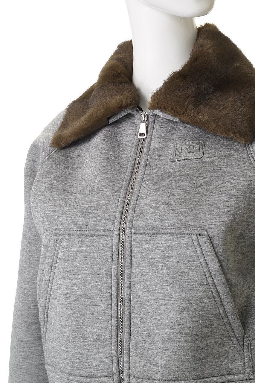 【ヌメロ ヴェントゥーノ/N°21】のフェイクファーカラージップアップ ブルゾン 人気、トレンドファッション・服の通販 founy(ファニー) ファッション Fashion レディースファッション Fashion for Women アウター Coat / Outerwear Collection レディースジャケット・軽アウター Jackets ブルゾンジャケット・スポーティアウター Blouson Jackets エレガント 上品 Elegant ジャケット Jacket, Outerwear スタイリッシュ Stylish, Fashionable スポーティ Sporty, Casual Athletic スリーブ Sleeve, Long Sleeve / Short Sleeve ブルゾン Blouson, Bomber Jacket ロング Long, Long-Length 定番 Standard, Basic Item A/W・秋冬 Autumn/Winter other-5|ID: prp329100004739963 ipo3291000000036072409