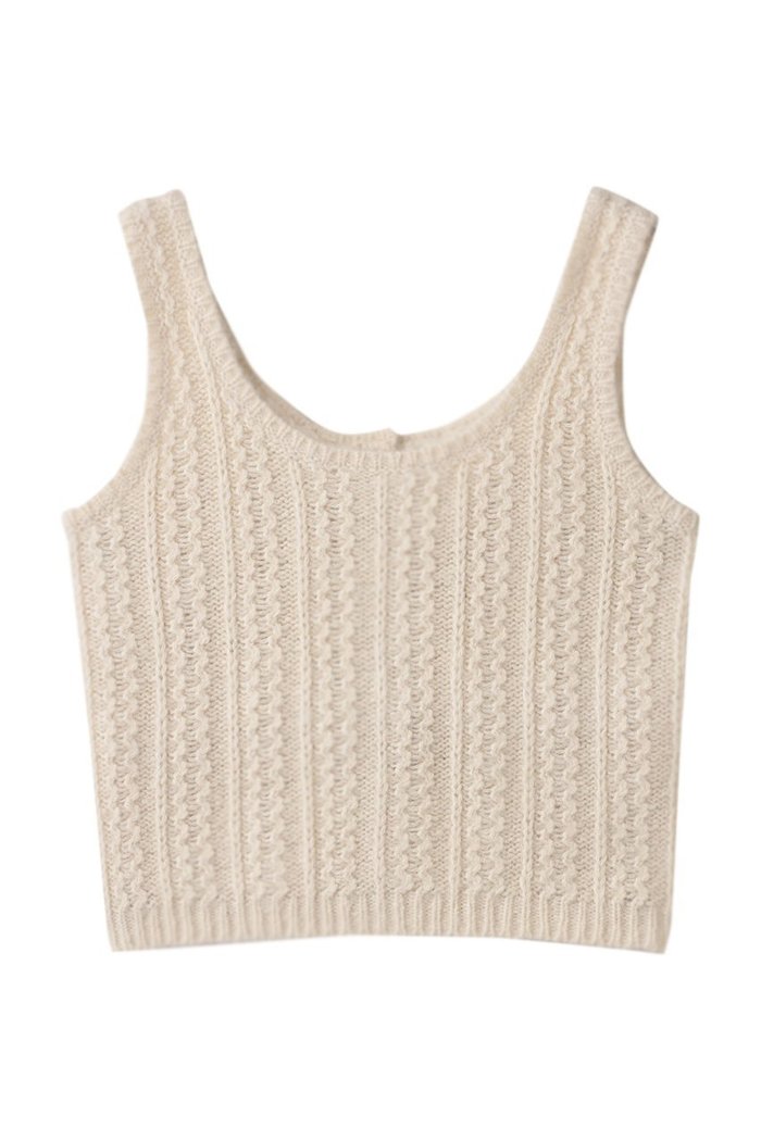 【デミーリー/DEMYLEE】のKIMORA アルパカ ケーブルニットベスト インテリア・キッズ・メンズ・レディースファッション・服の通販 founy(ファニー) https://founy.com/ ファッション Fashion レディースファッション Fashion for Women トップス・カットソー Cut & Sew Tops ニット Knit Tops & Sweaters ベスト&ジレ / 重ね着スタイル Vests & Gilets カジュアルプルオーバー・ニットトップス Pullovers & Knit Tops / Casual Pullovers インナー Innerwear タートルネック Turtleneck, High Neck |ID: prp329100004739988 ipo3291000000035716793